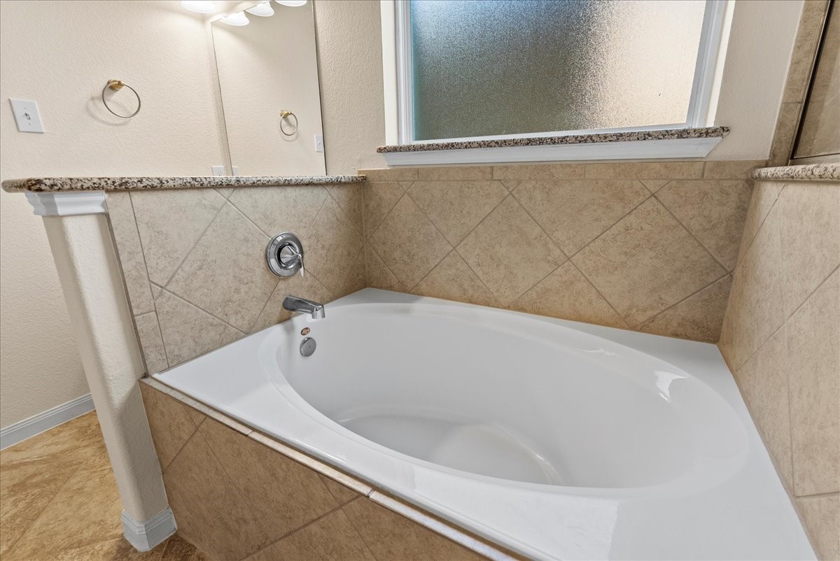 11815 Eagle Ridge Drive Property Photo 26