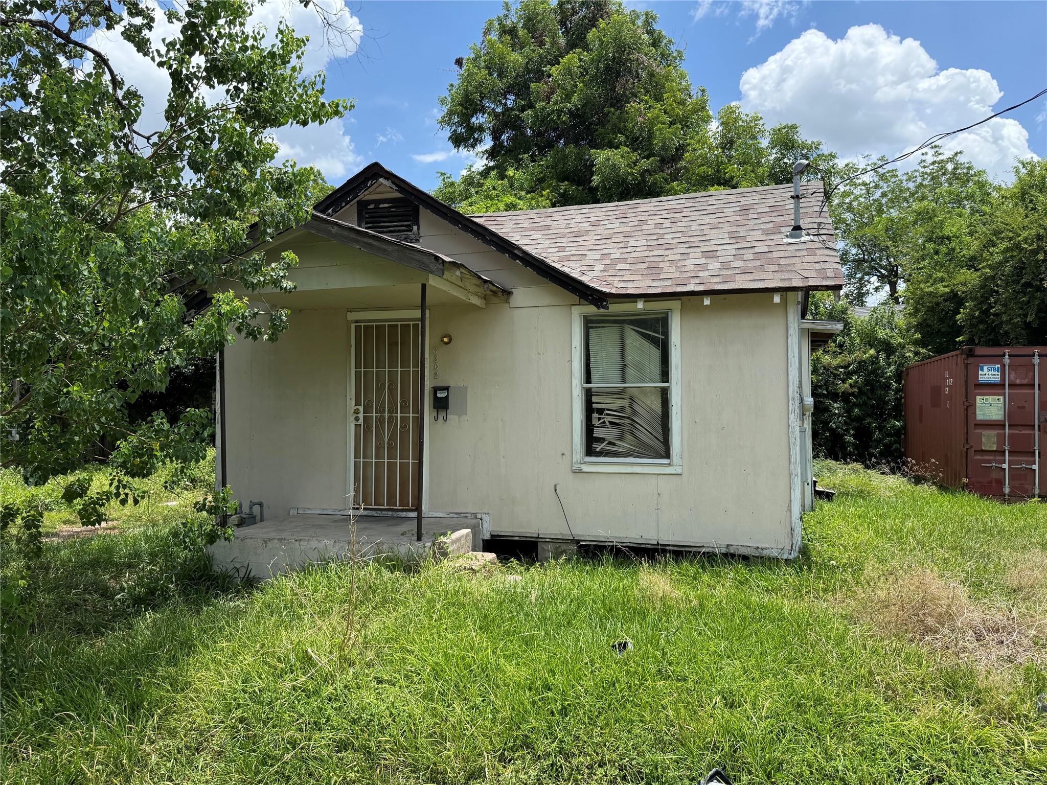 6302 Torreon Street Property Photo 1