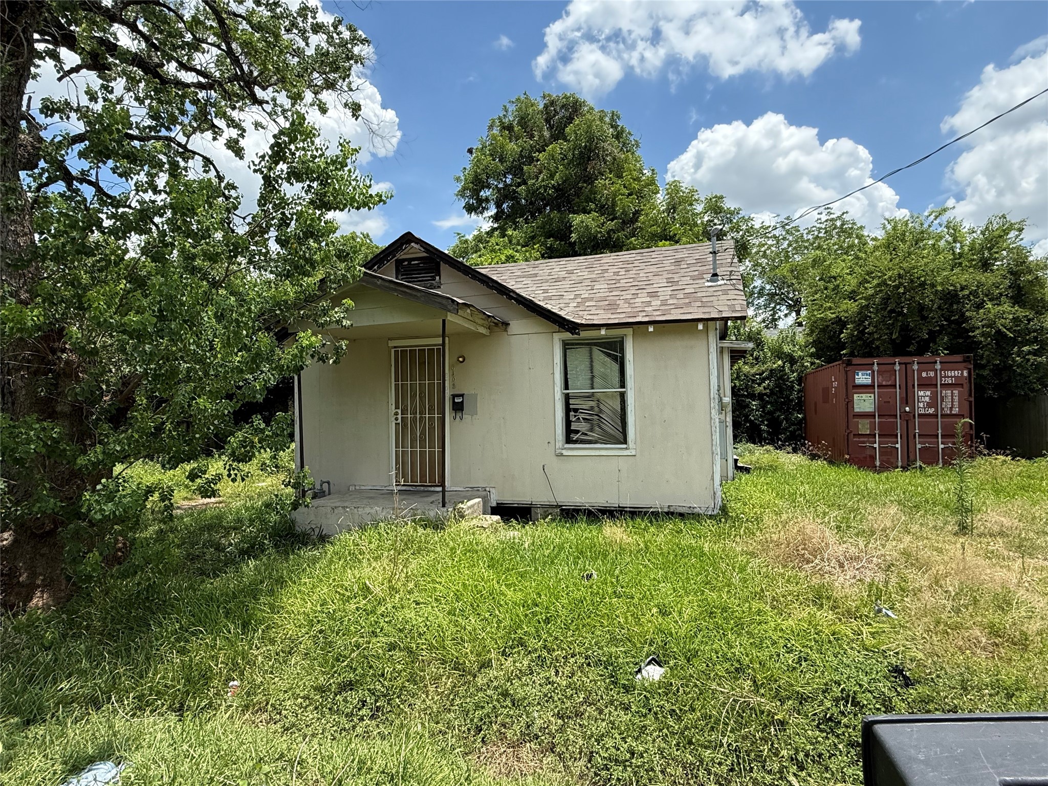 6302 Torreon Street Property Photo 7