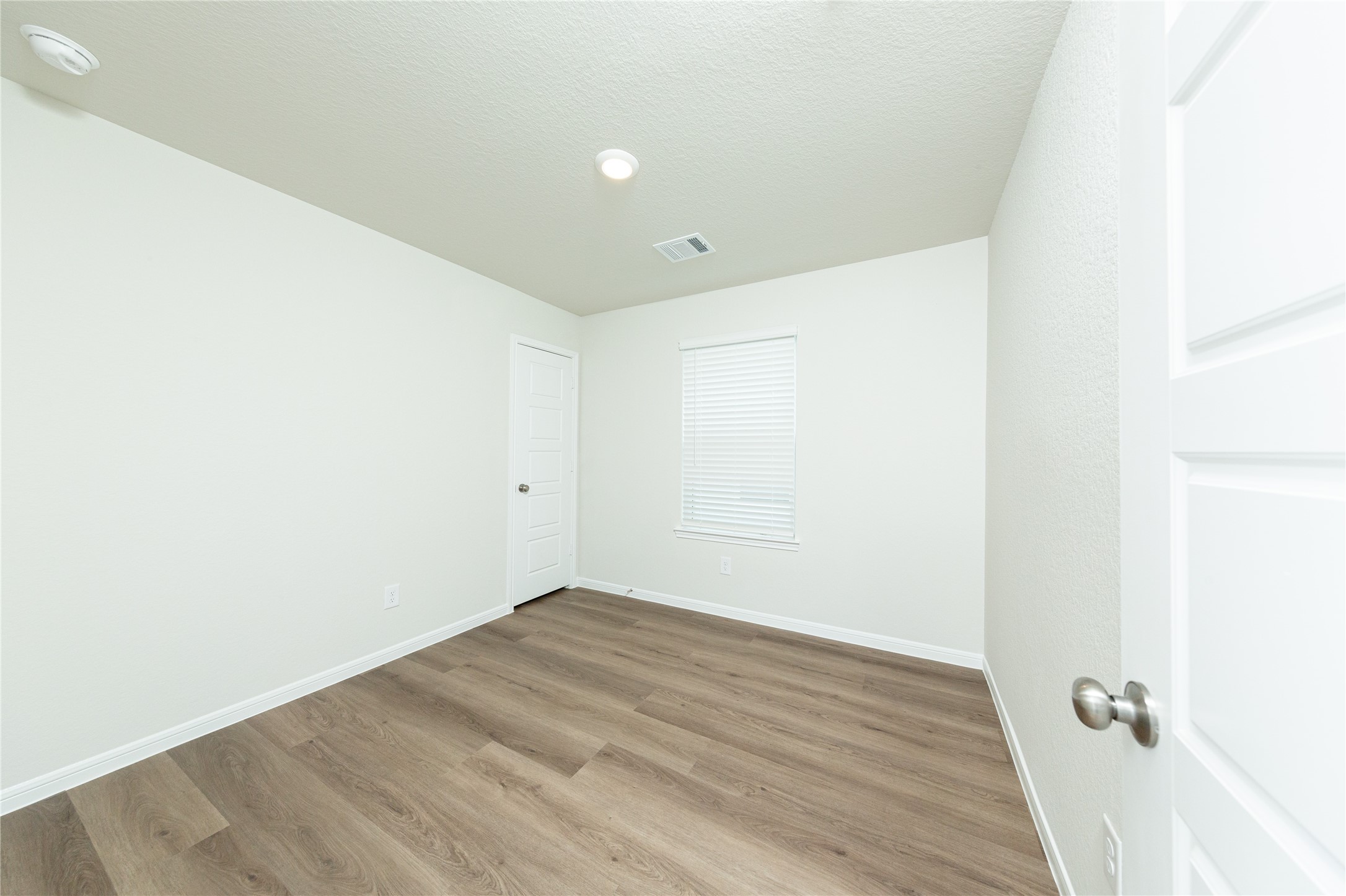 2325 Nooksack Drive Property Photo 5