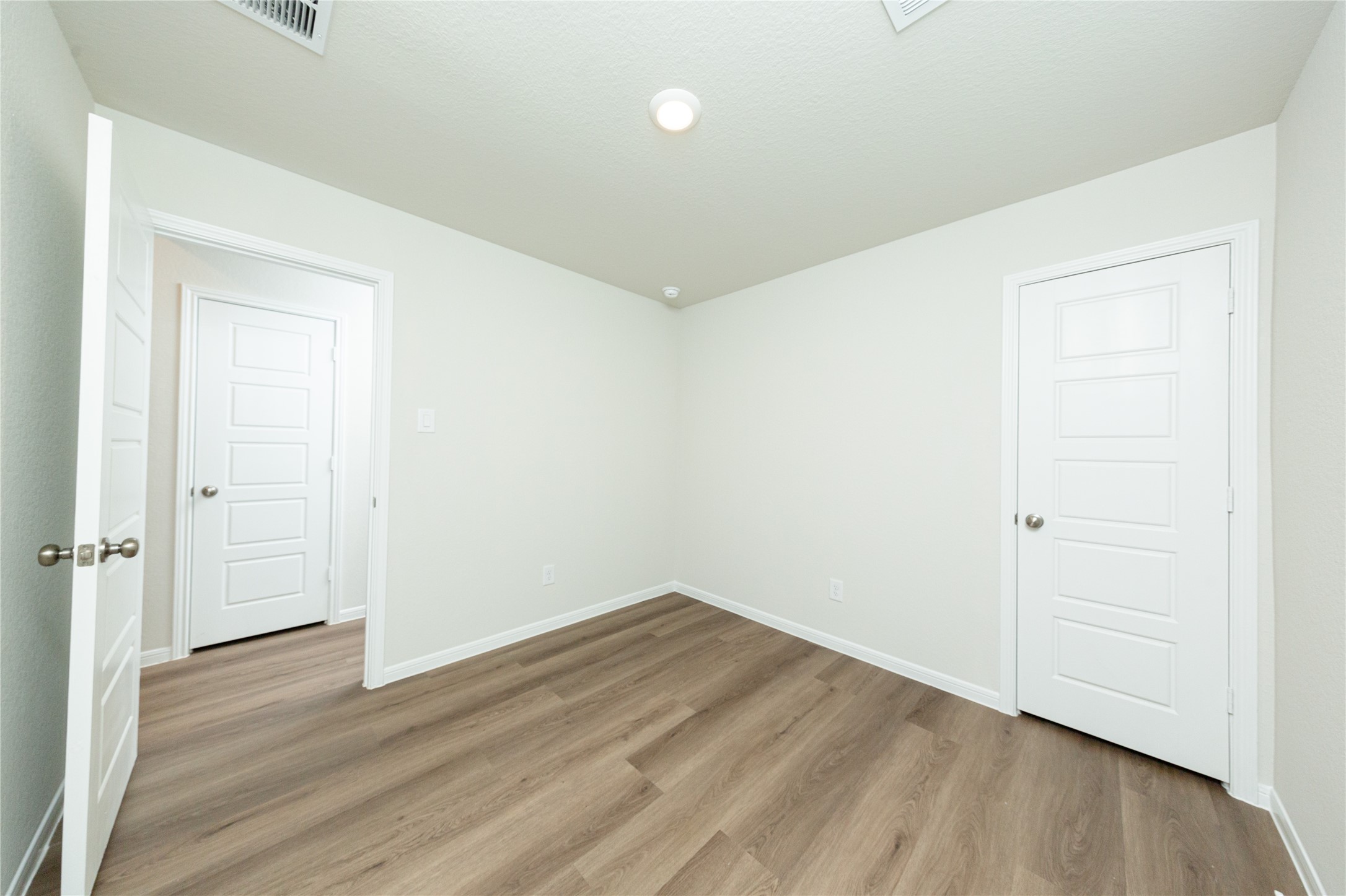 2325 Nooksack Drive Property Photo 8