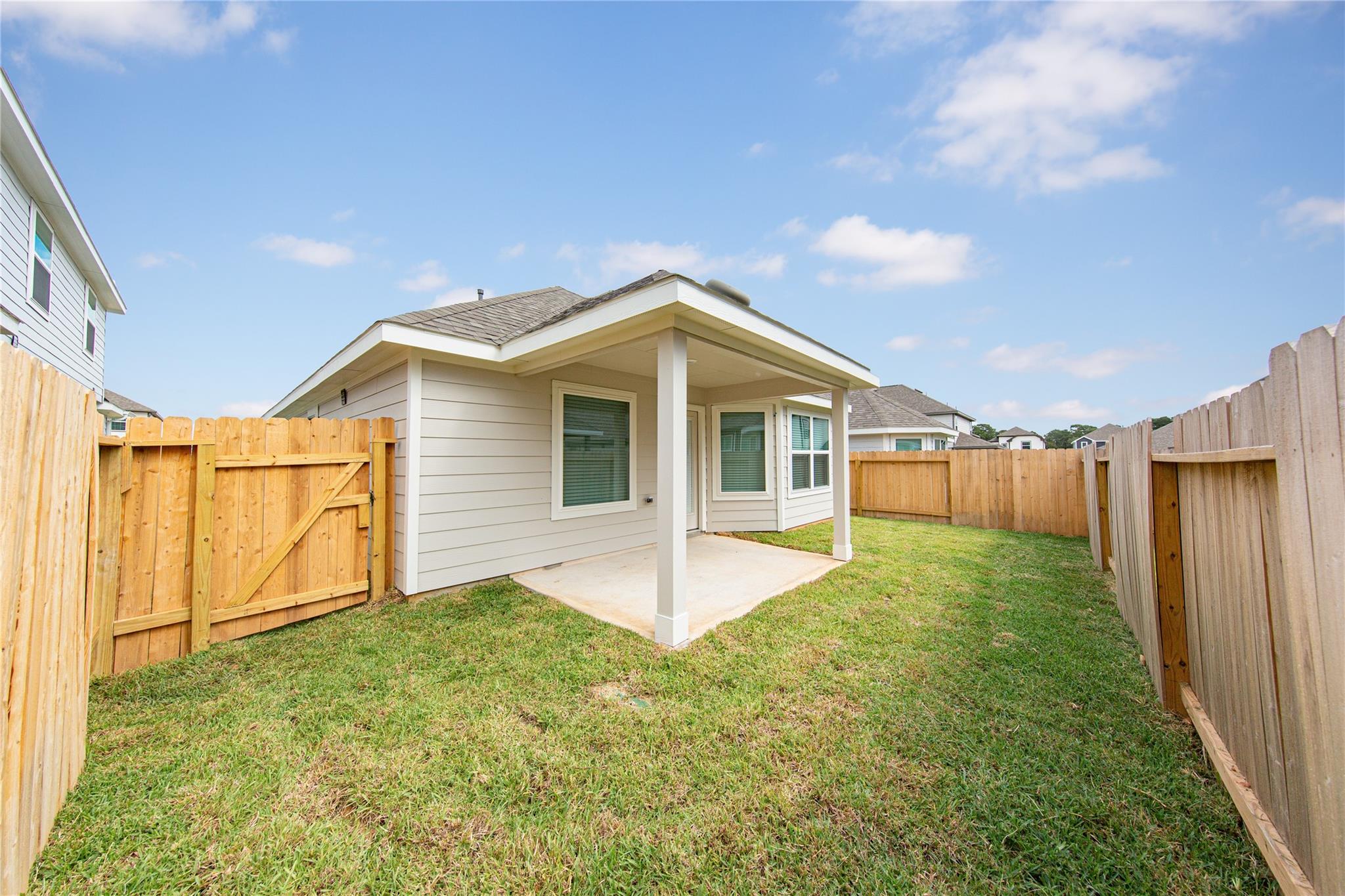2325 Nooksack Drive, Conroe Tx 77384 Property Photo 11