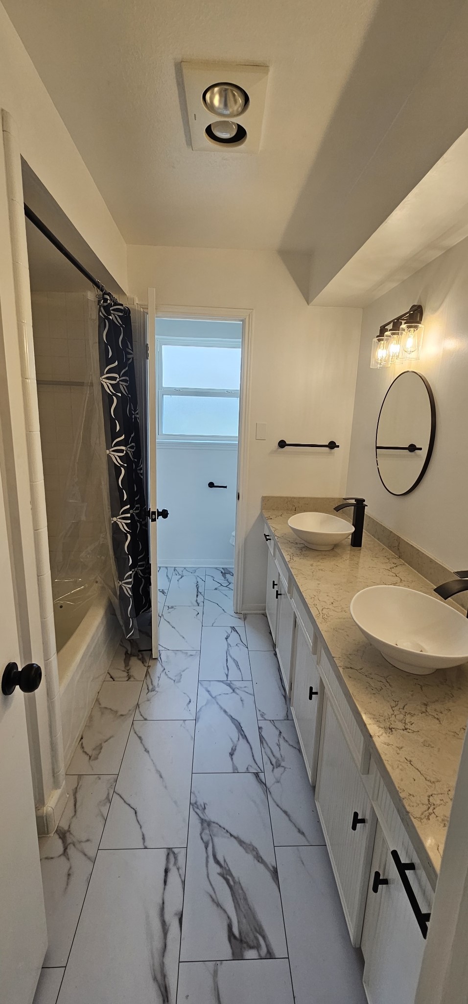 1015 Doral Lane Property Photo 14