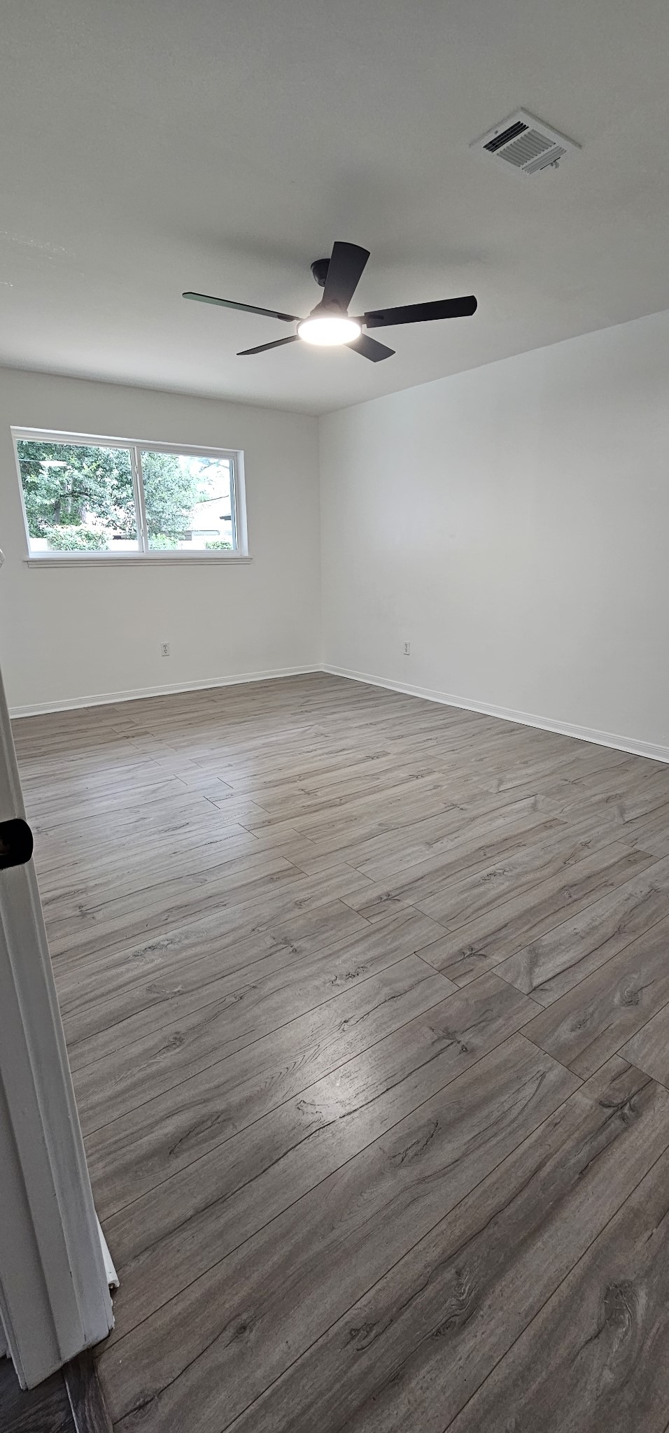 1015 Doral Lane Property Photo 15