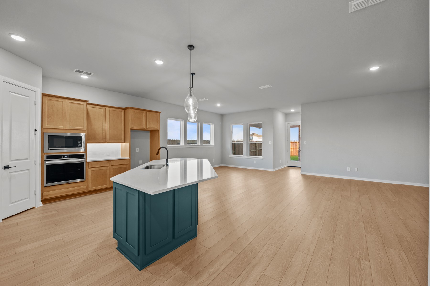 11910 Rice View Drive Property Photo 20