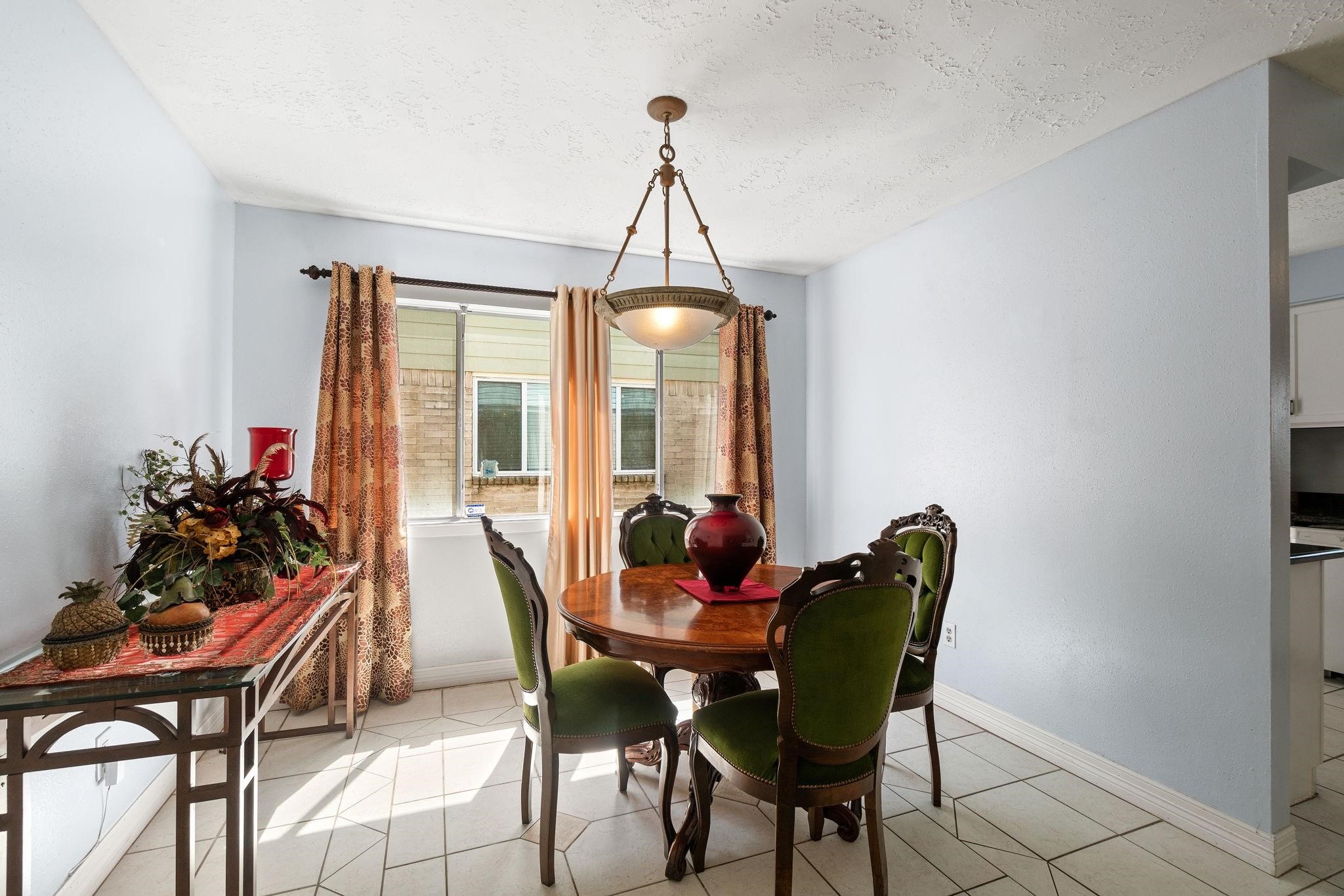 15802 Tammany Lane Property Photo 11