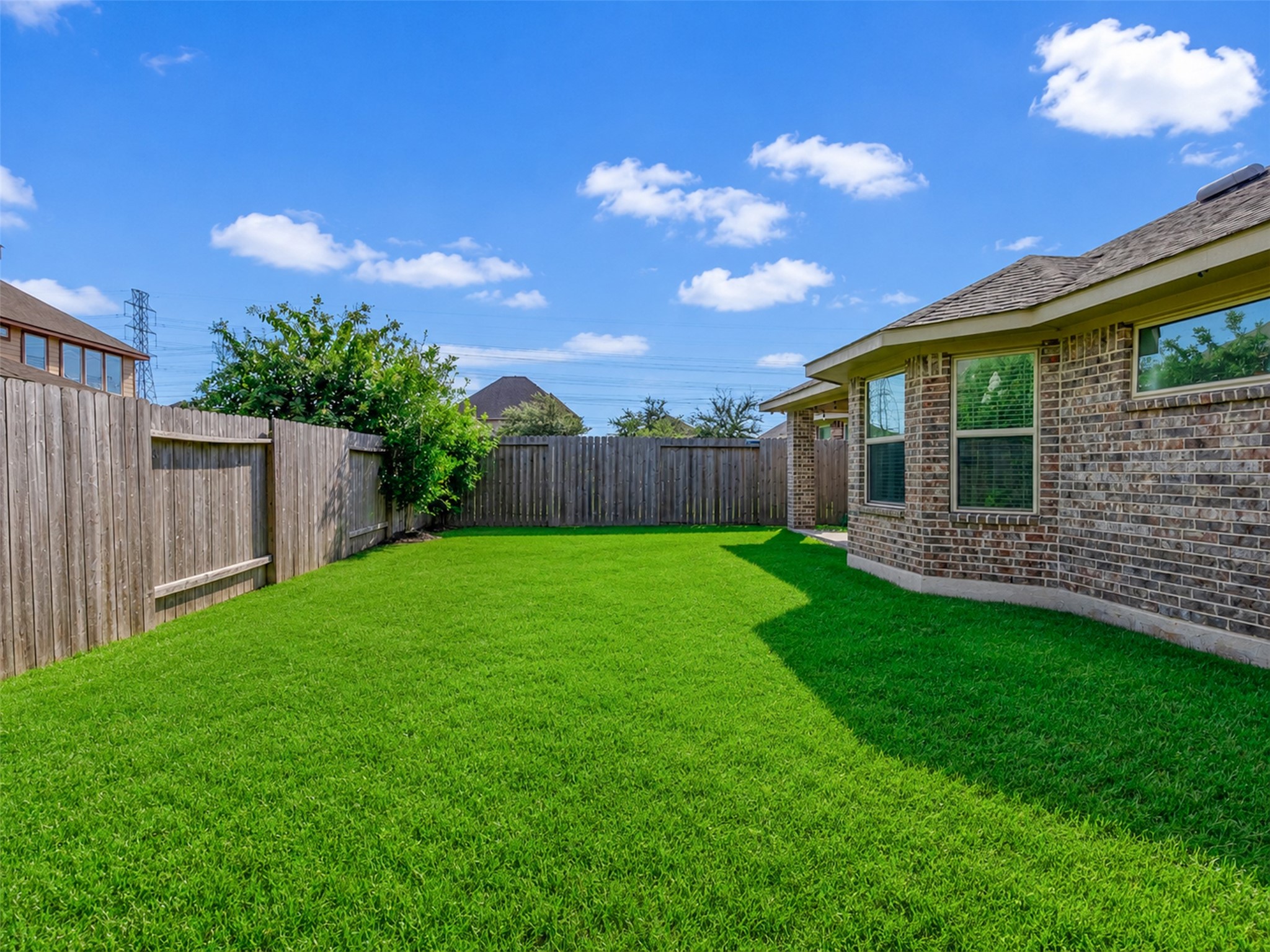 4827 Ladona Court Property Photo 33