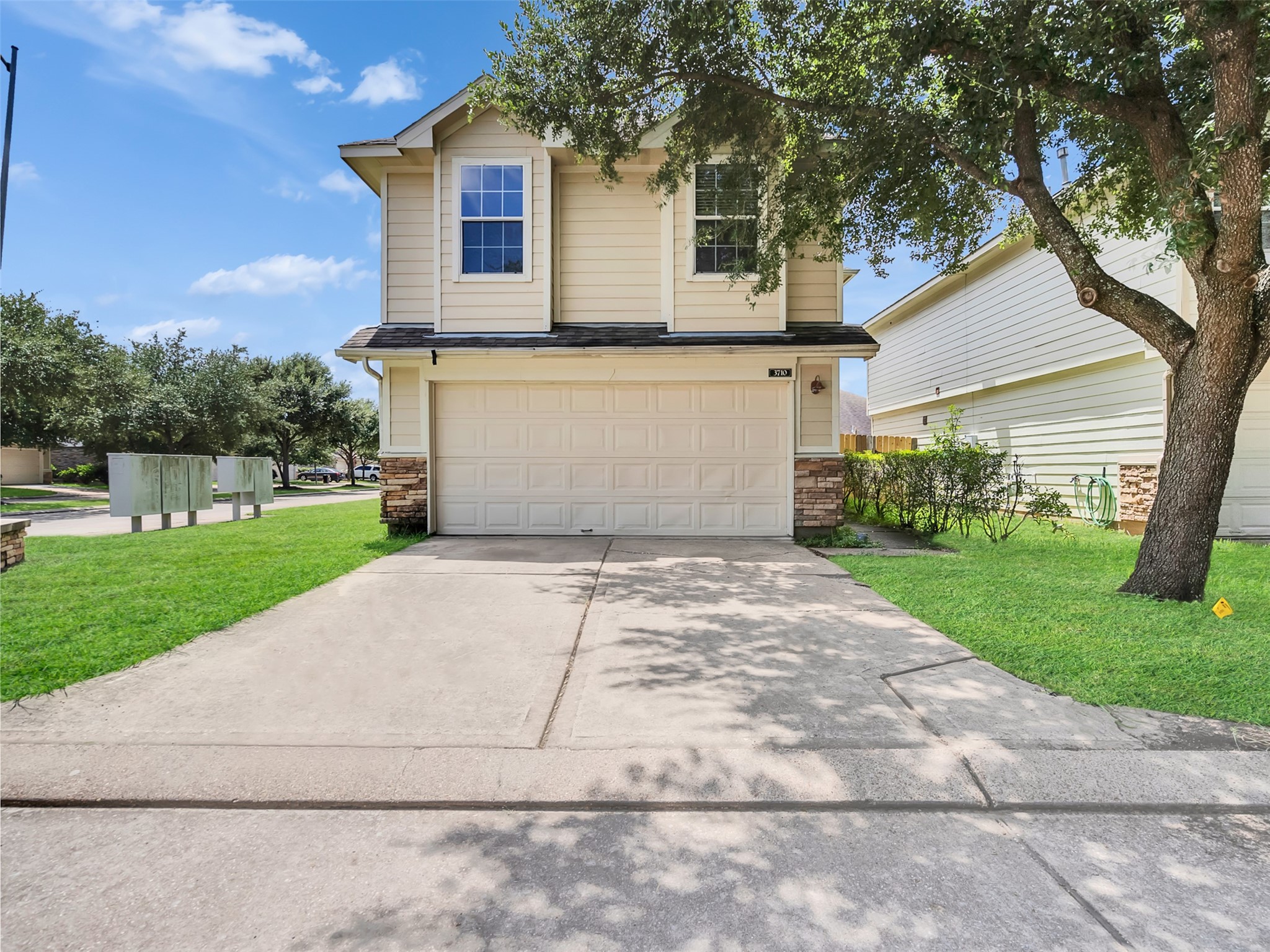 3710 Windmill Village Drive Property Photo