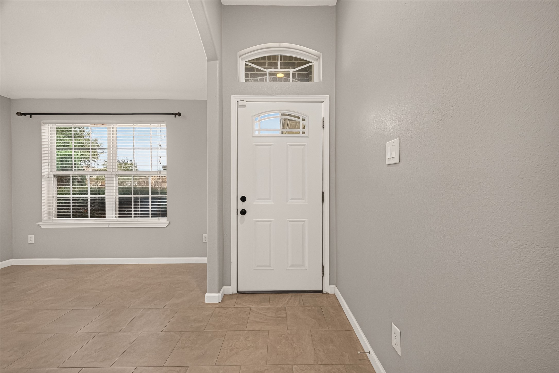 3414 Bluebird Park Lane Property Photo 6