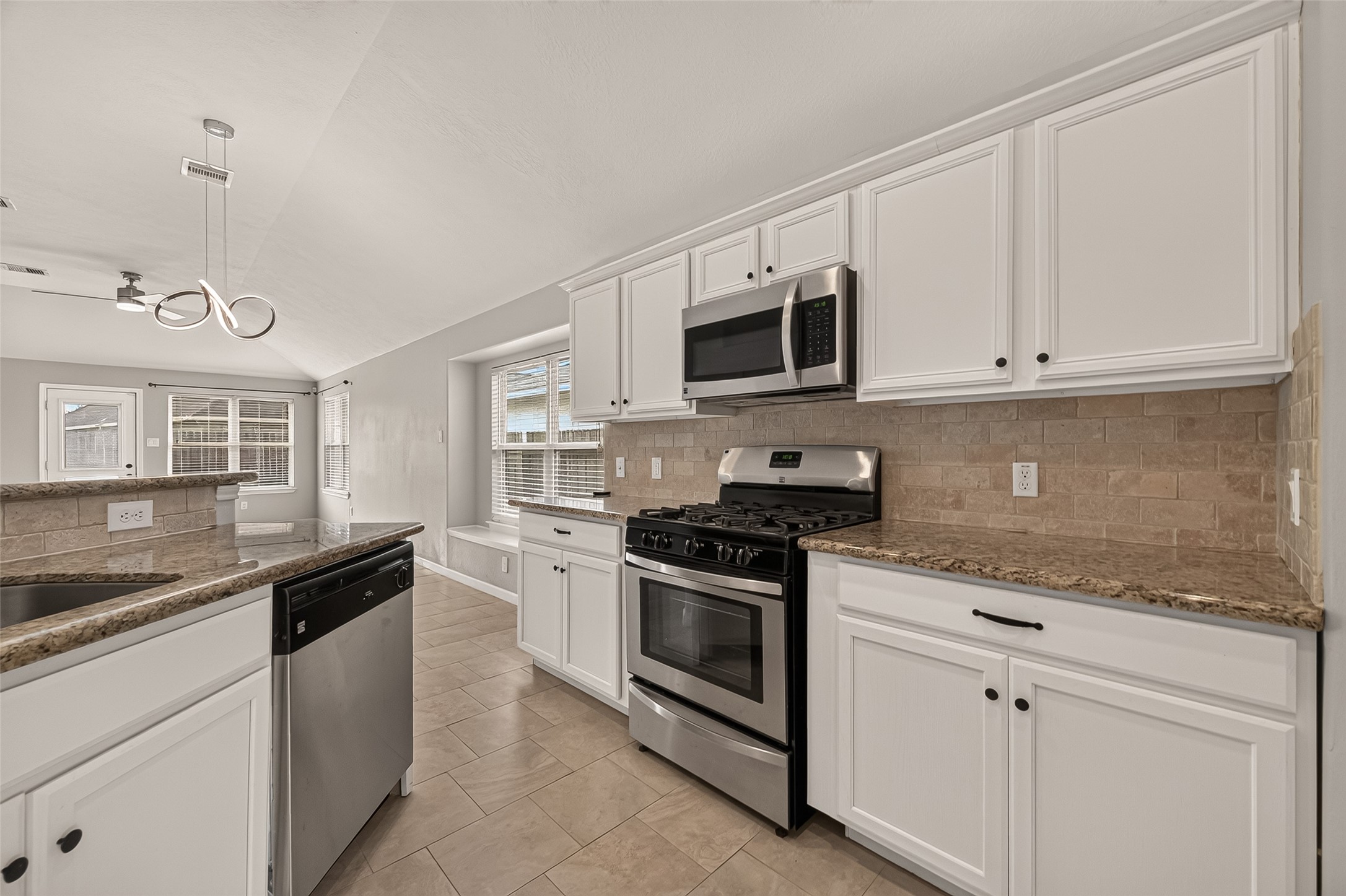 3414 Bluebird Park Lane Property Photo 14