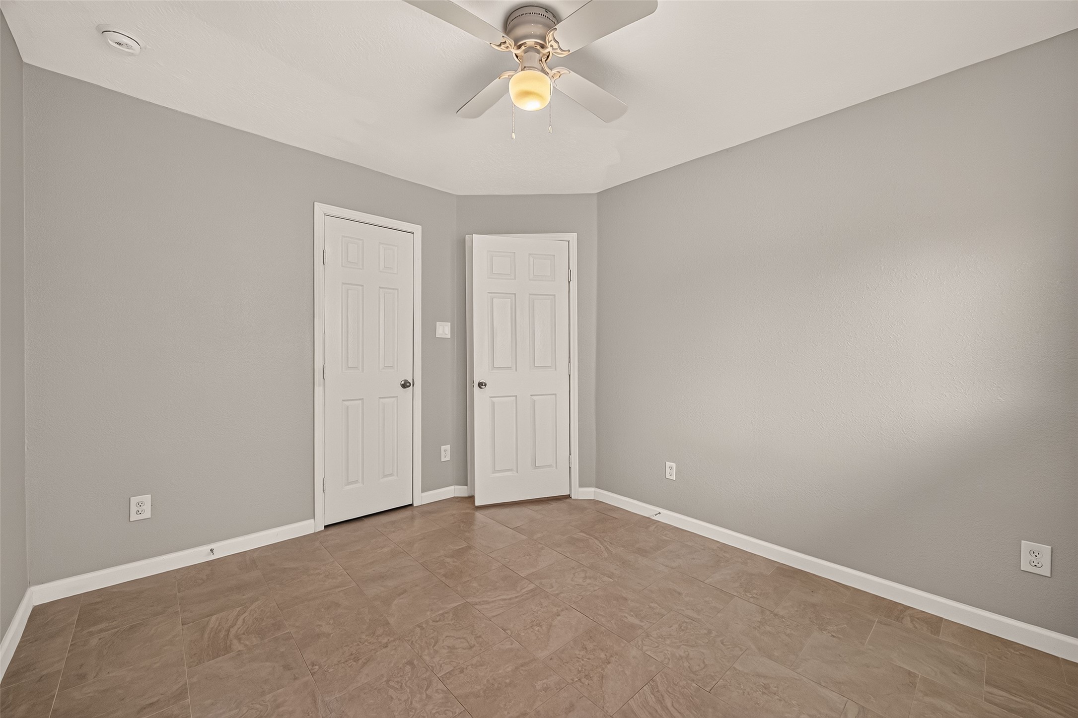 3414 Bluebird Park Lane Property Photo 22