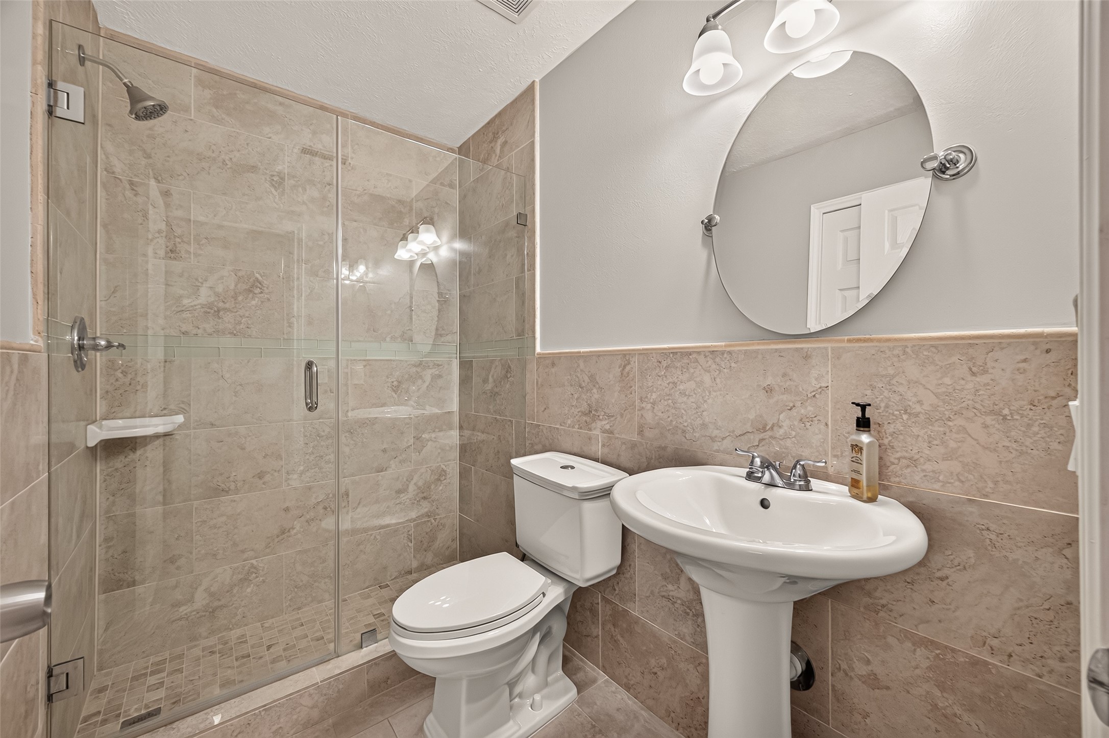 3414 Bluebird Park Lane Property Photo 27