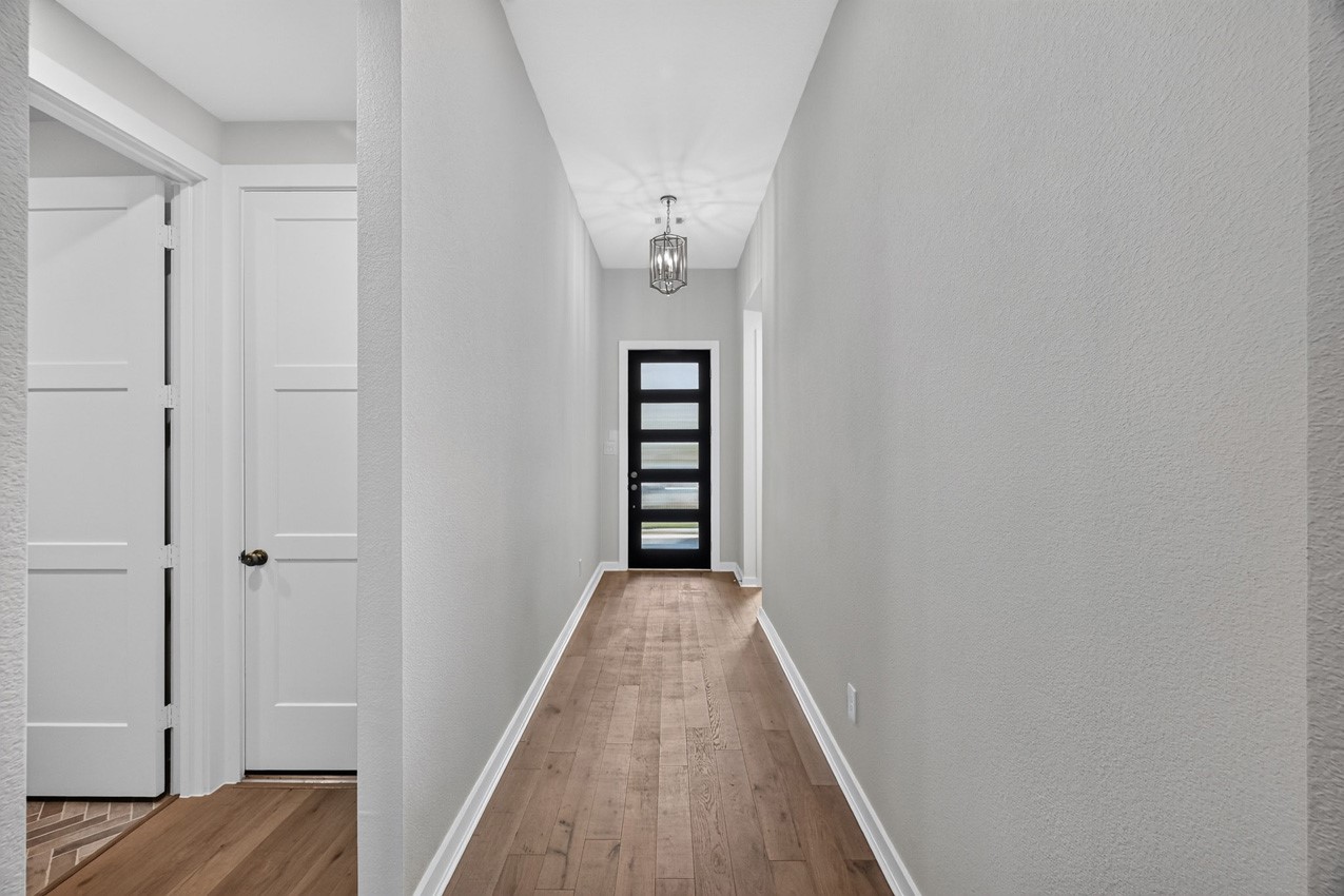 27108 Wrangler Way Drive Property Photo 17