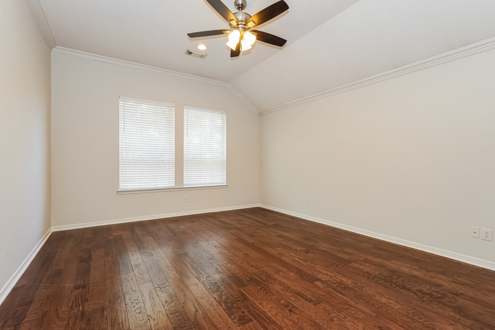 21735 Orange Maple Court Property Photo 12