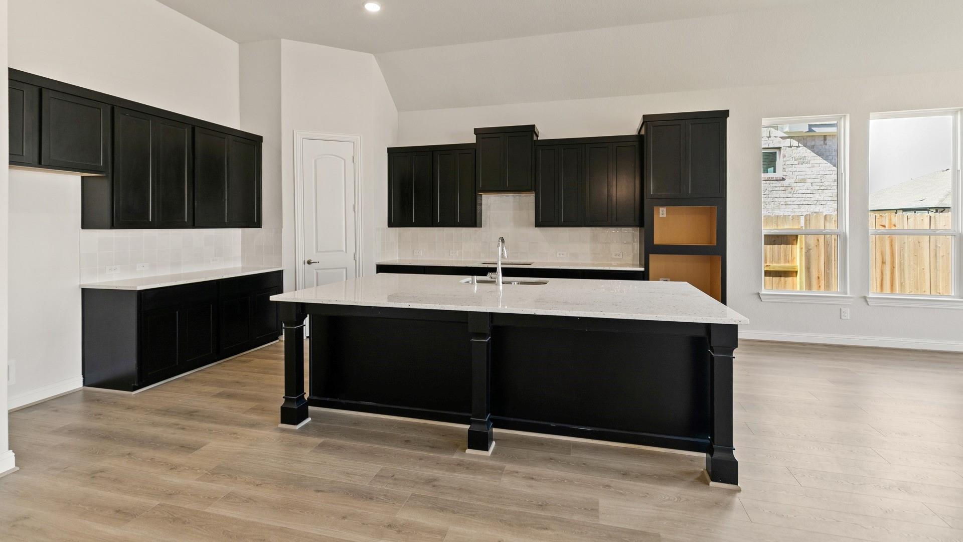 18822 Eastwood Ridge Court, Crosby Tx 77532 Property Photo 4
