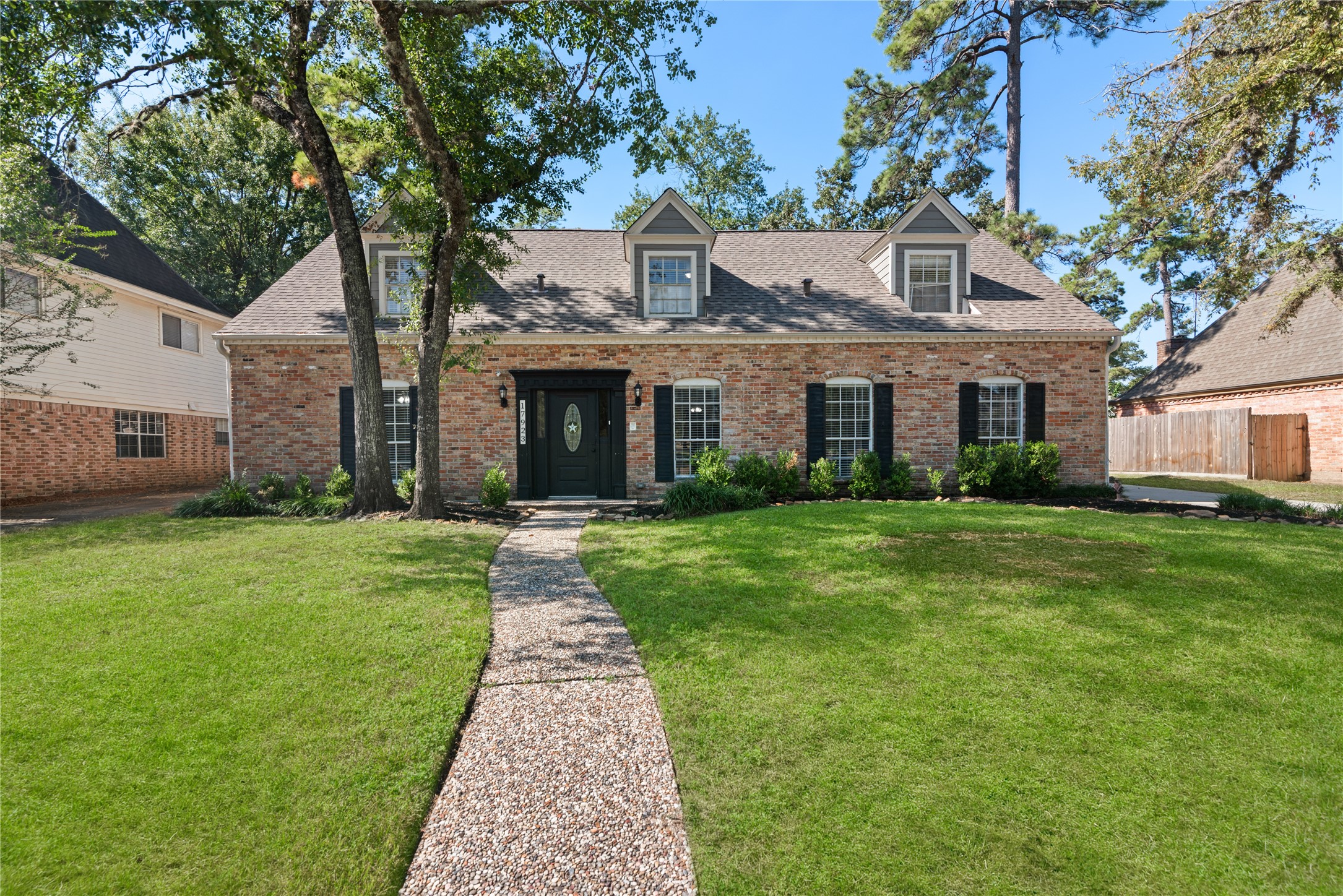 17923 Beaver Creek Drive Property Photo 1