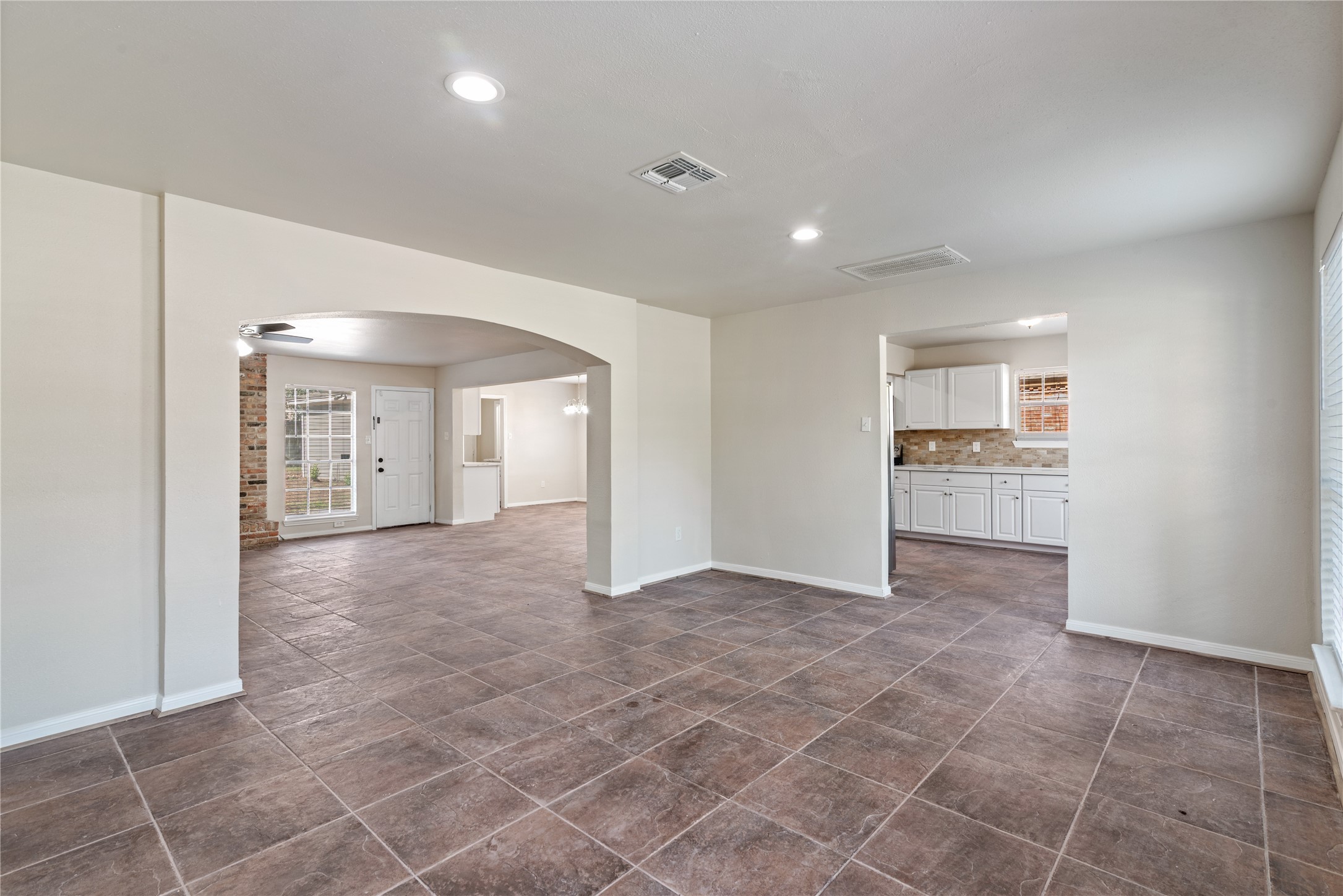 17923 Beaver Creek Drive Property Photo 11