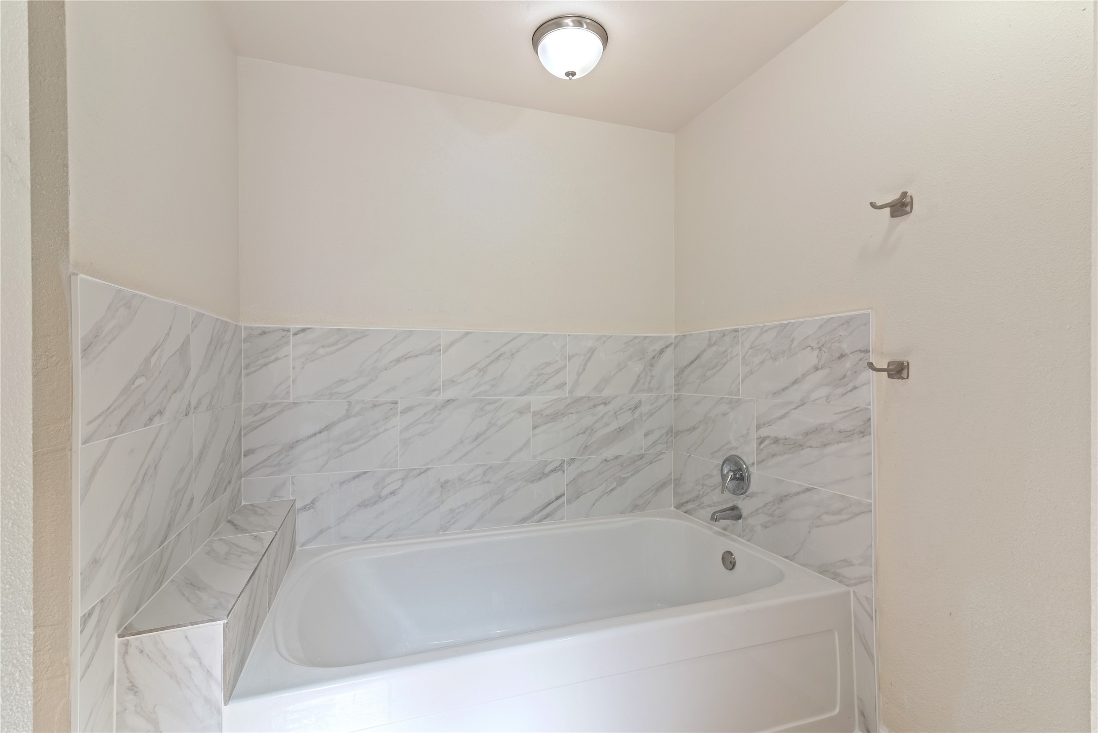 17923 Beaver Creek Drive Property Photo 21