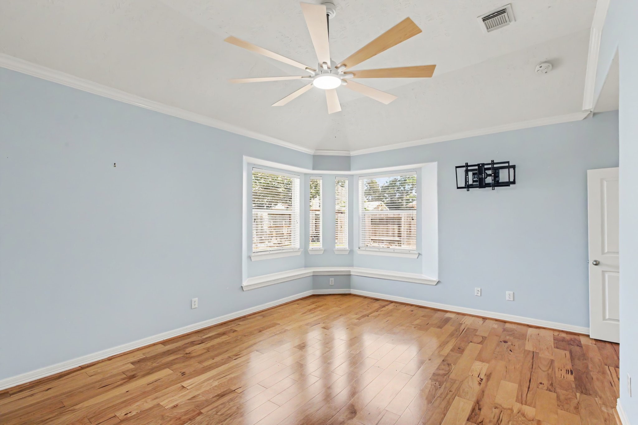 3015 Rustic Gardens Drive Property Photo 16
