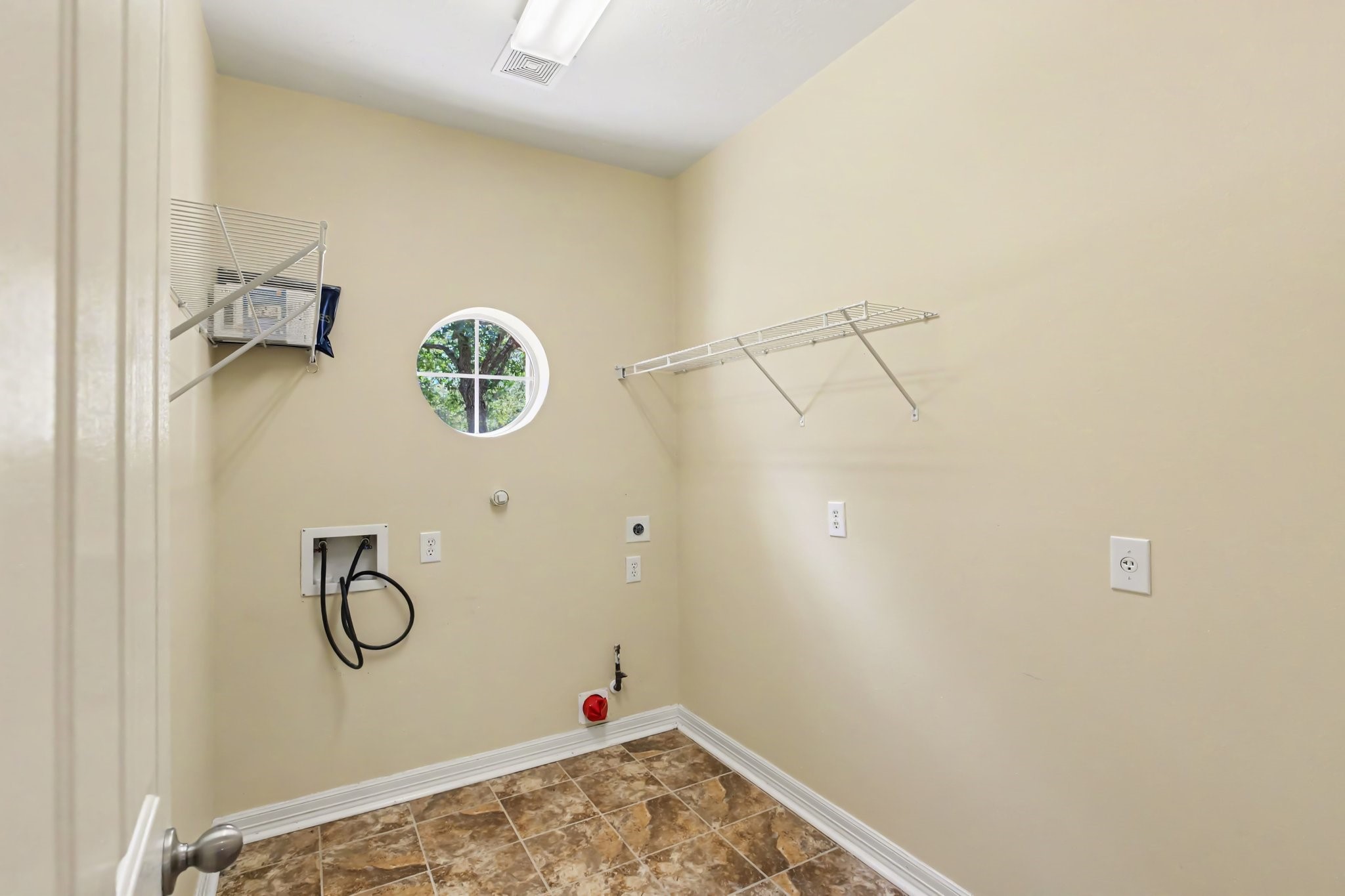 3015 Rustic Gardens Drive Property Photo 22