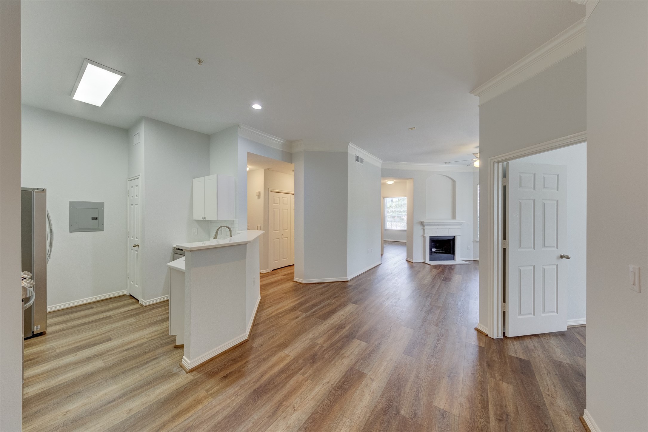 3045 Marina Bay Drive Drive 12201 Property Photo 6