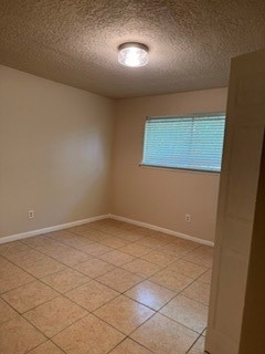 10118 Kirkbluff Drive Property Photo 10