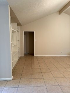 10118 Kirkbluff Drive Property Photo 11