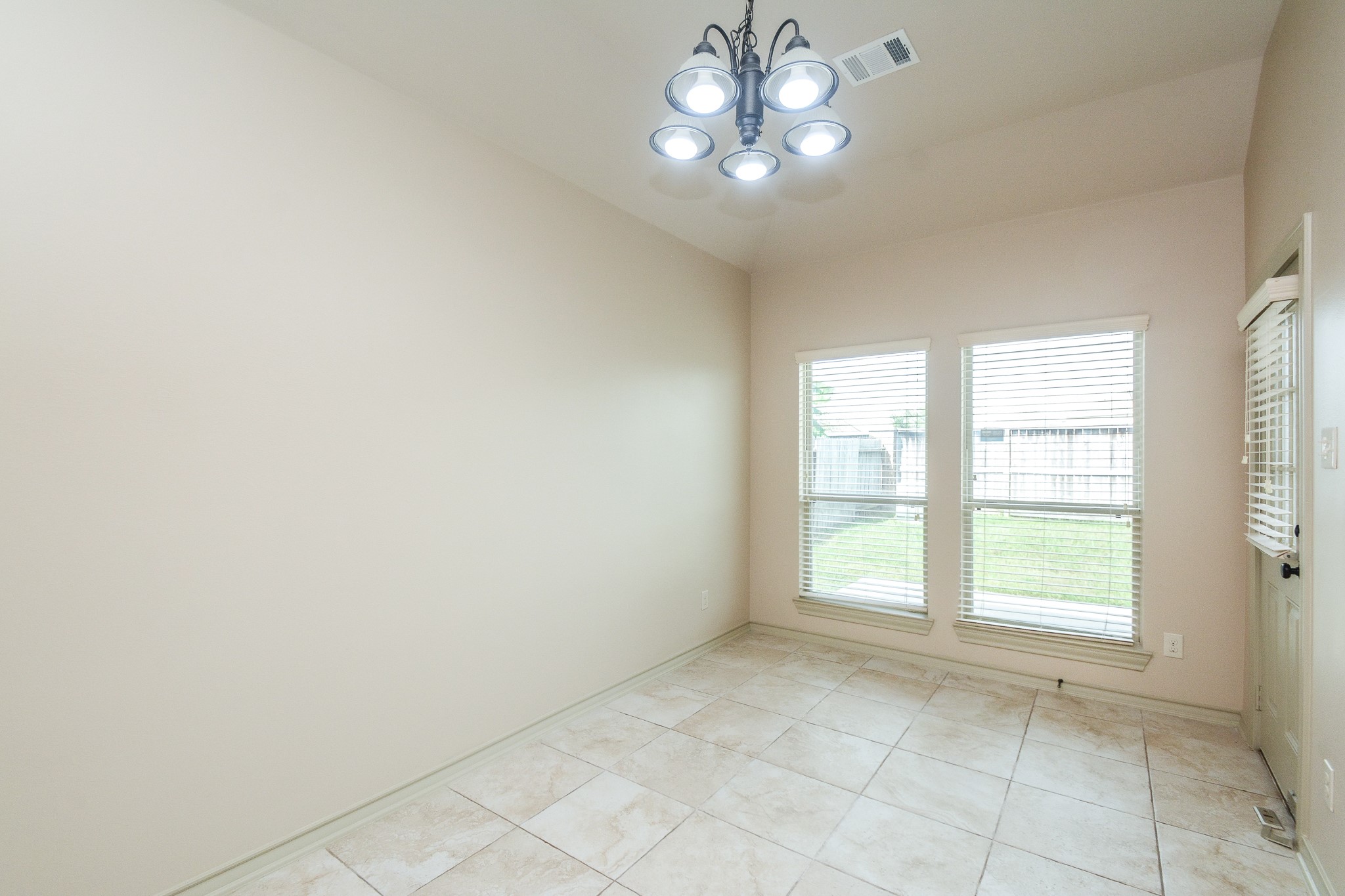2322 Argos Drive Property Photo 16