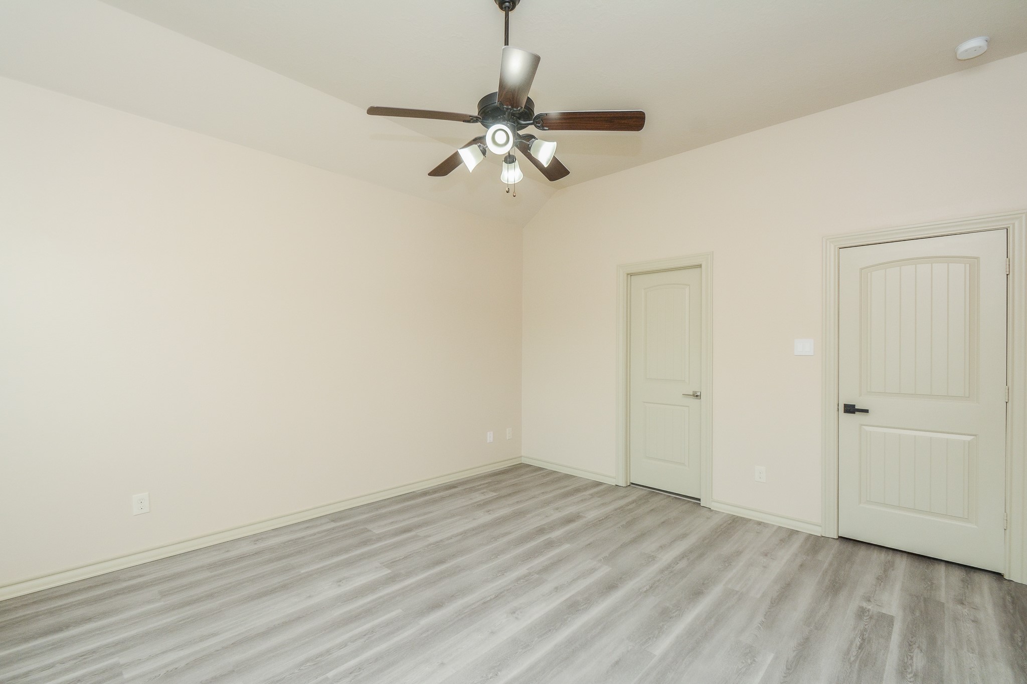 2322 Argos Drive Property Photo 25