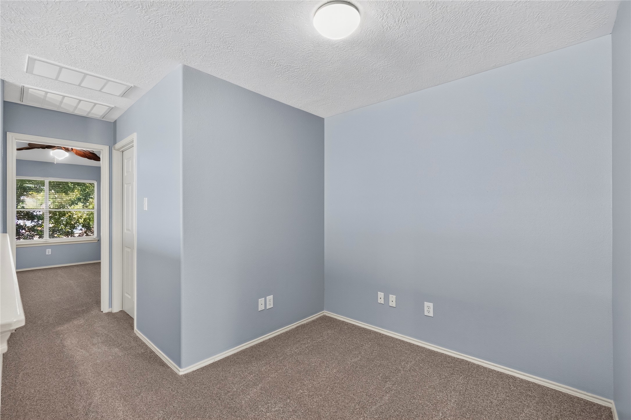 414 Folk Crest Lane Property Photo 23