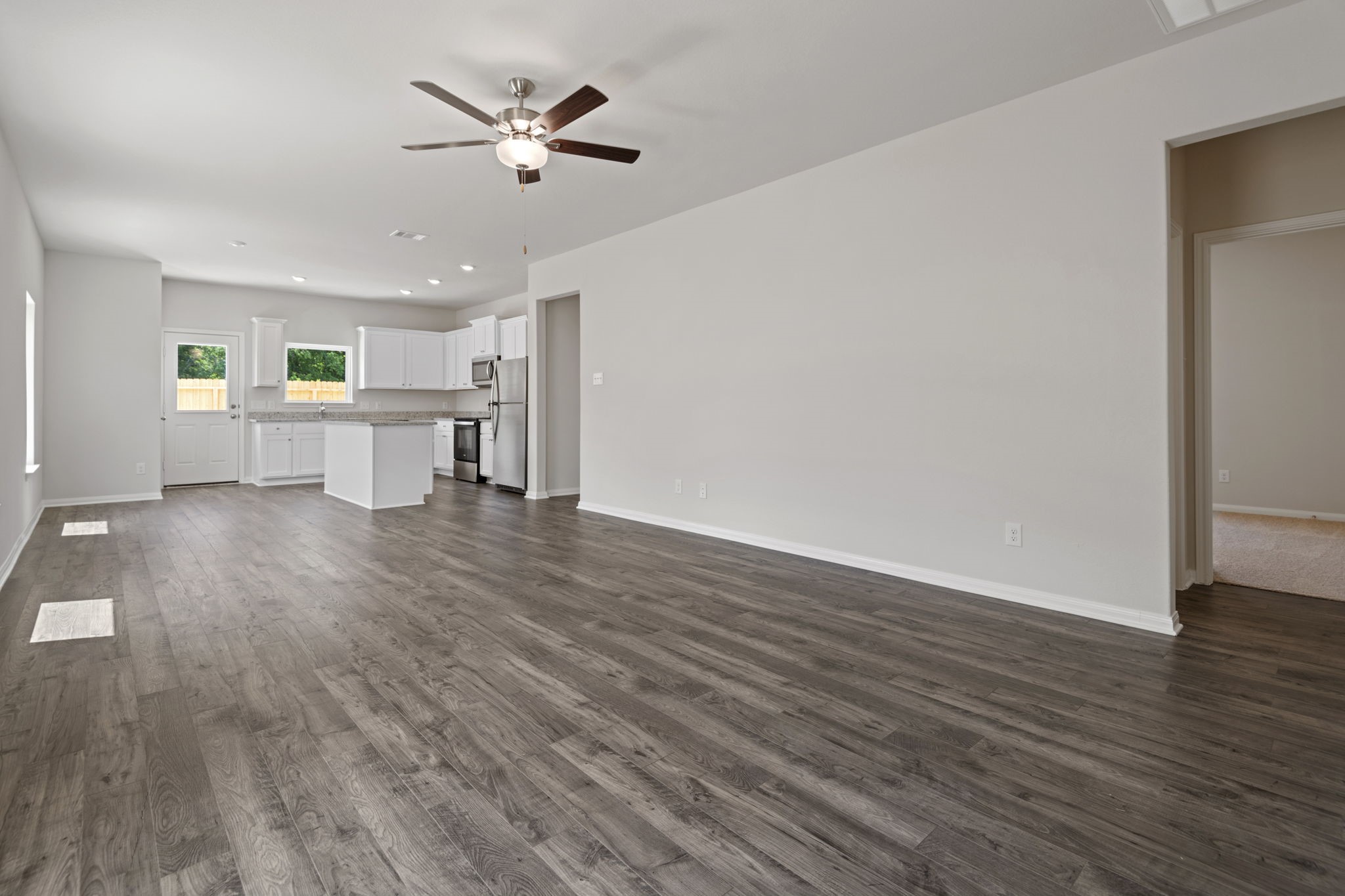 11704 Texas Spring Drive Property Photo 3