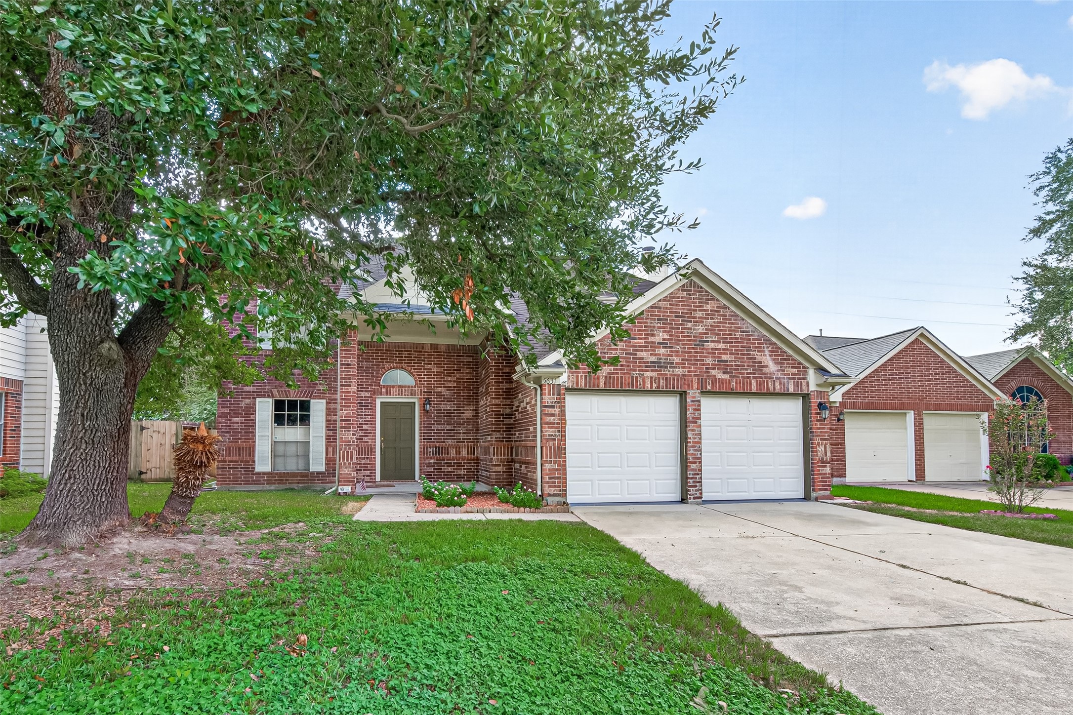 5631 Roserock Lane Property Photo 2
