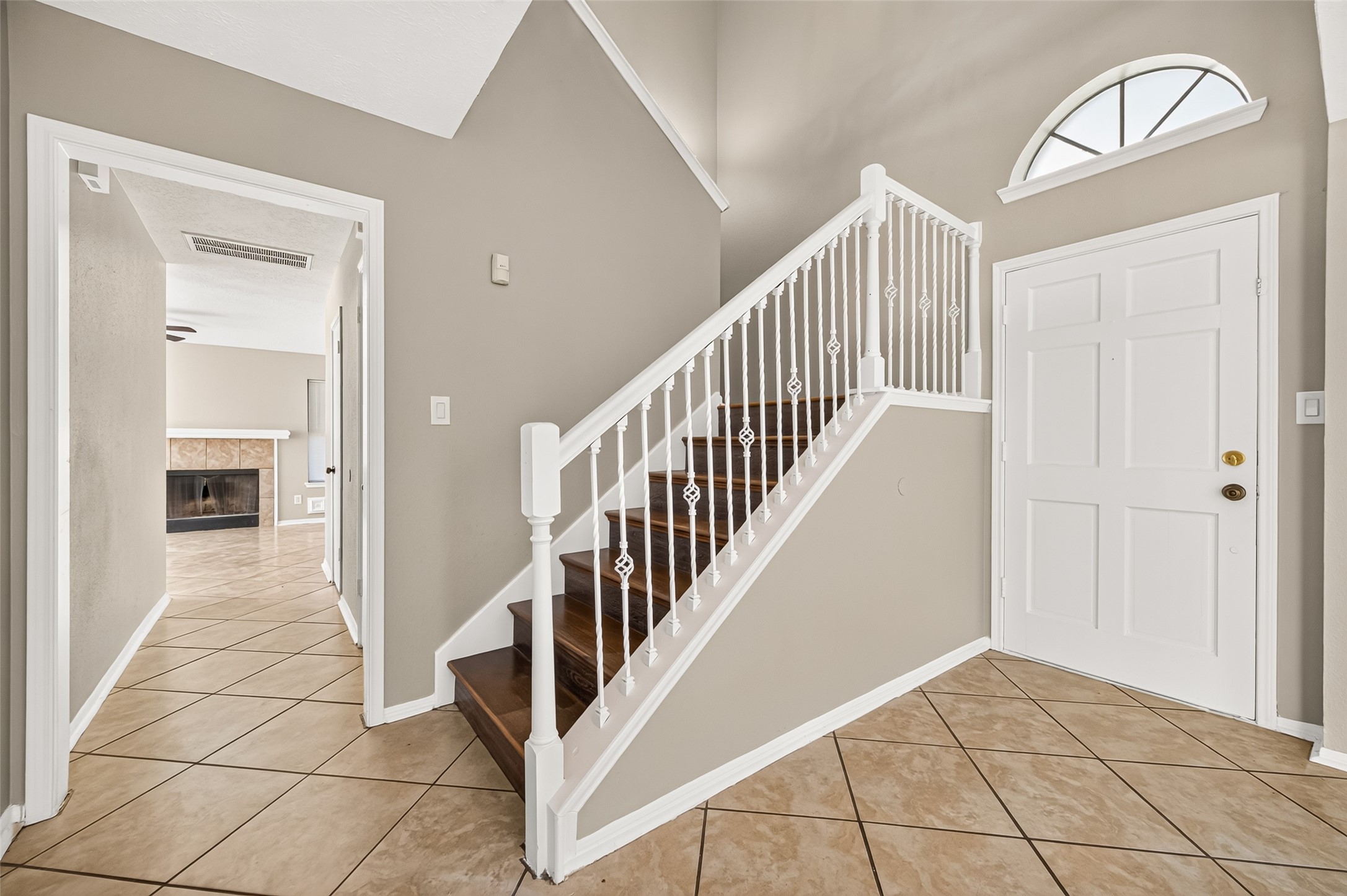 5631 Roserock Lane Property Photo 8