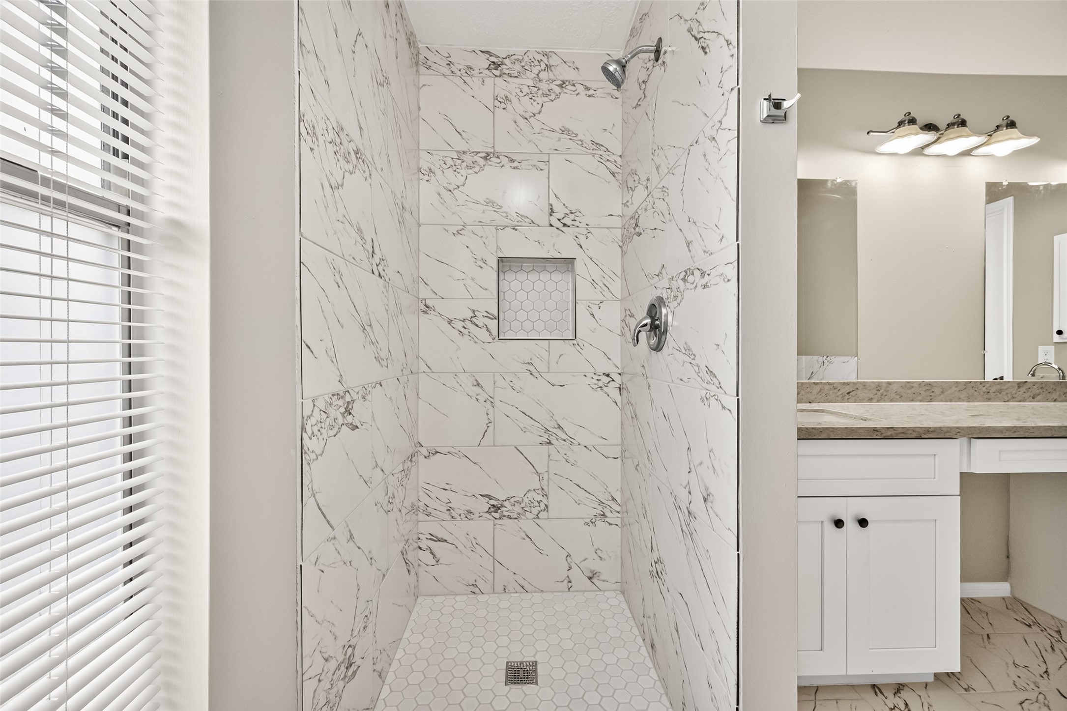 5631 Roserock Lane Property Photo 34