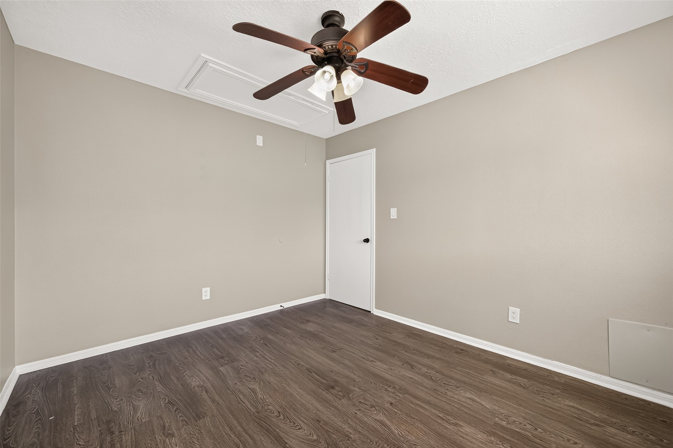 5631 Roserock Lane Property Photo 44
