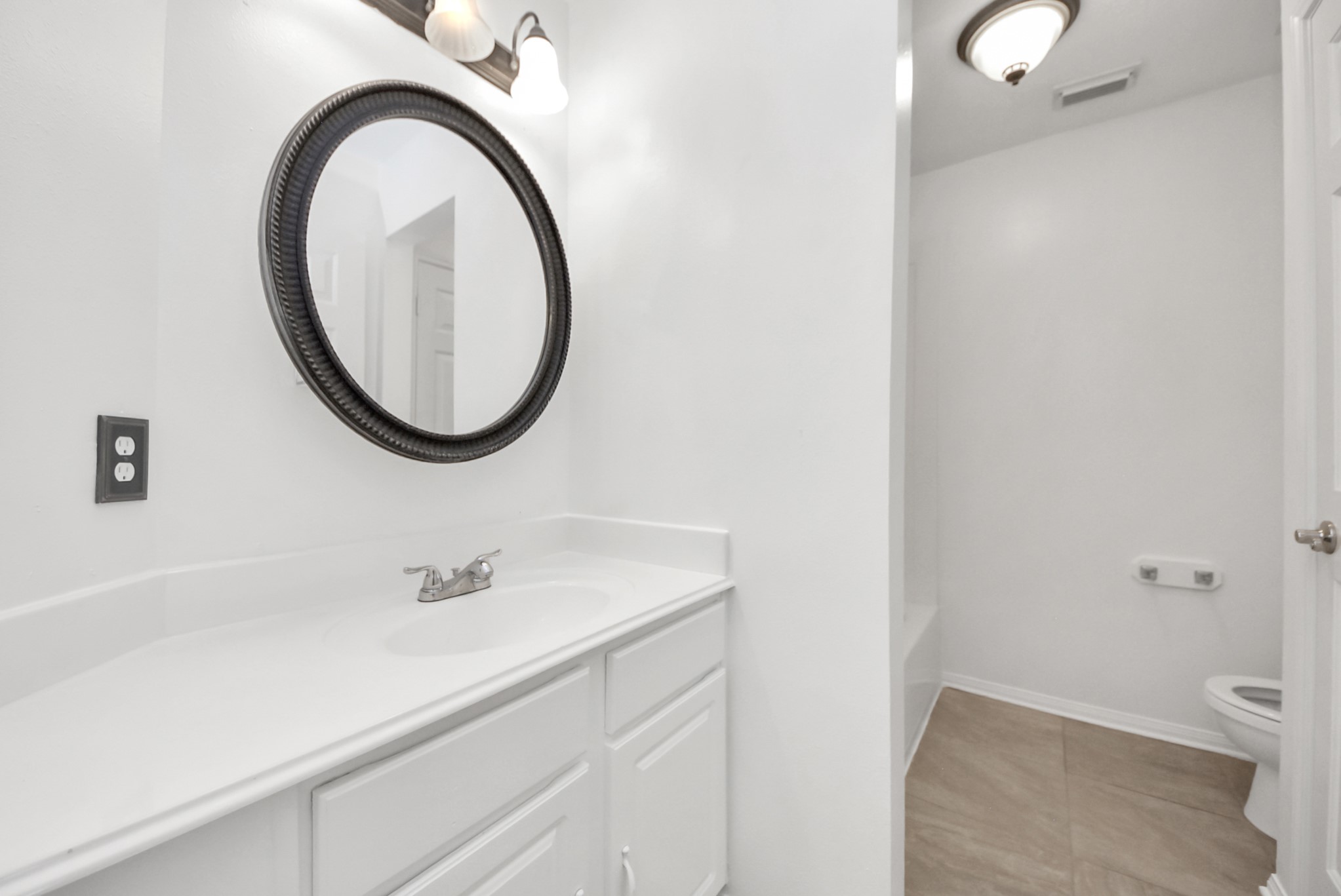 7238 Foxshadows Lane Property Photo 43