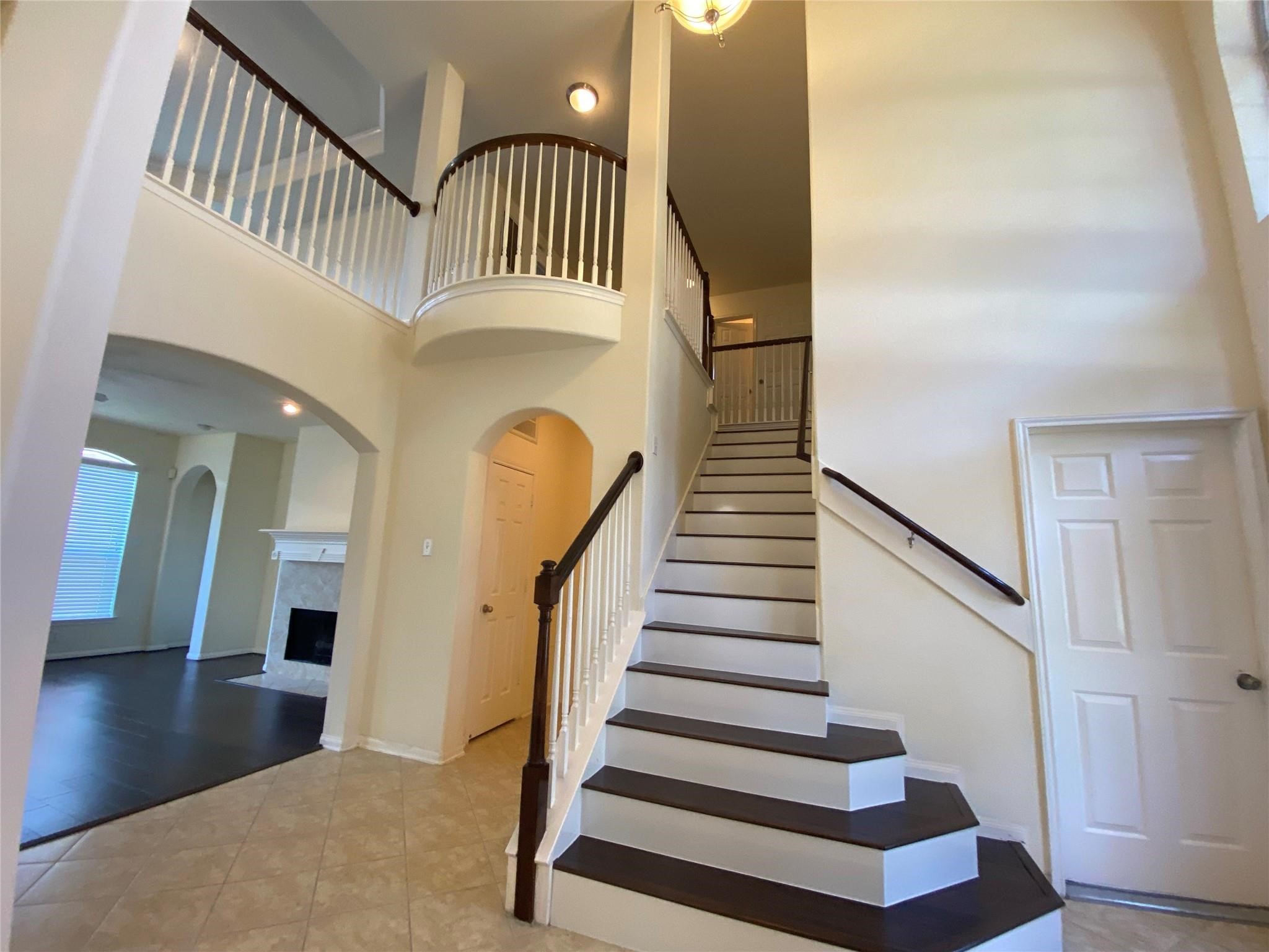 3526 Pine Valley Drive Property Photo 7