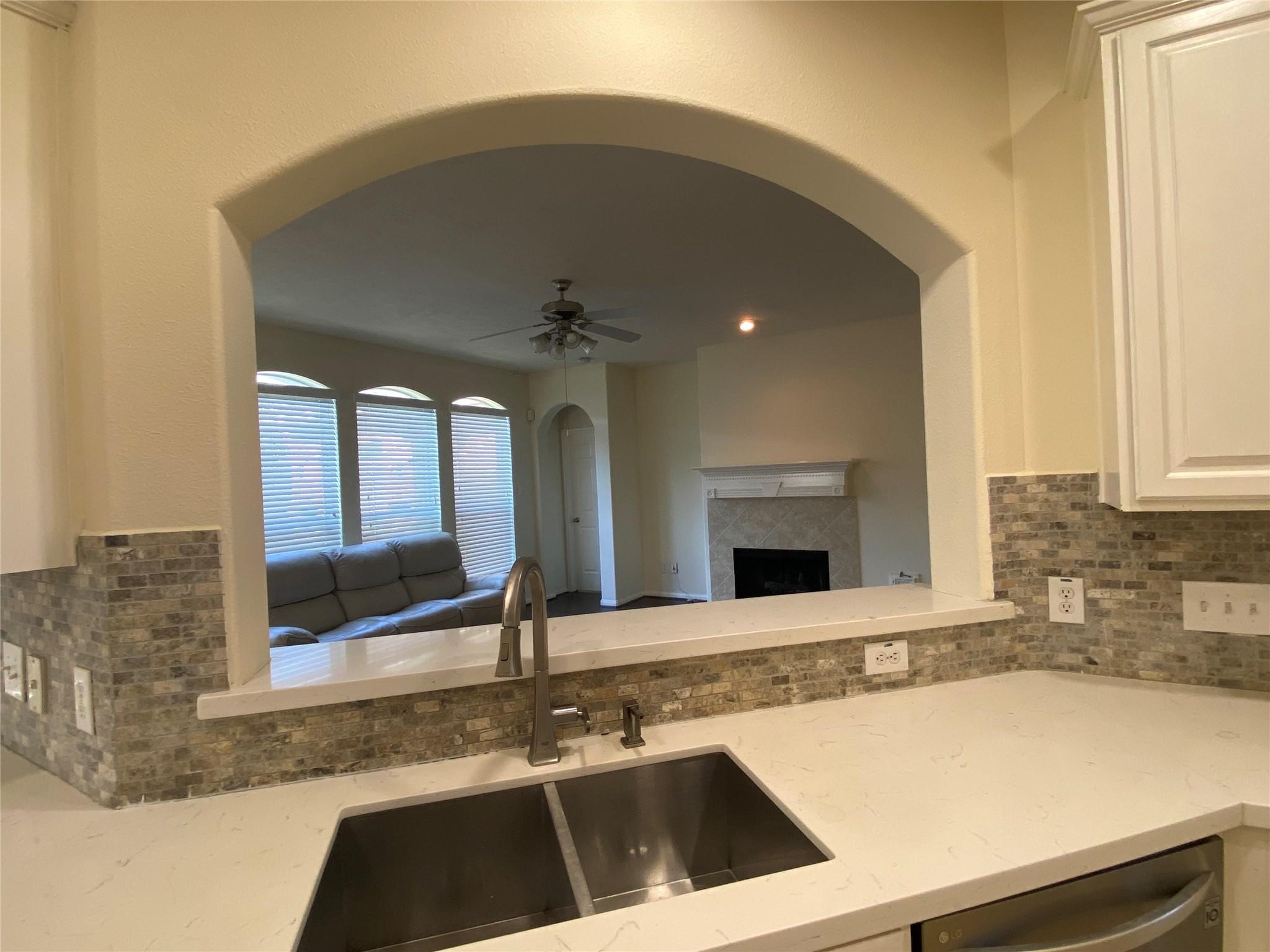 3526 Pine Valley Drive Property Photo 14
