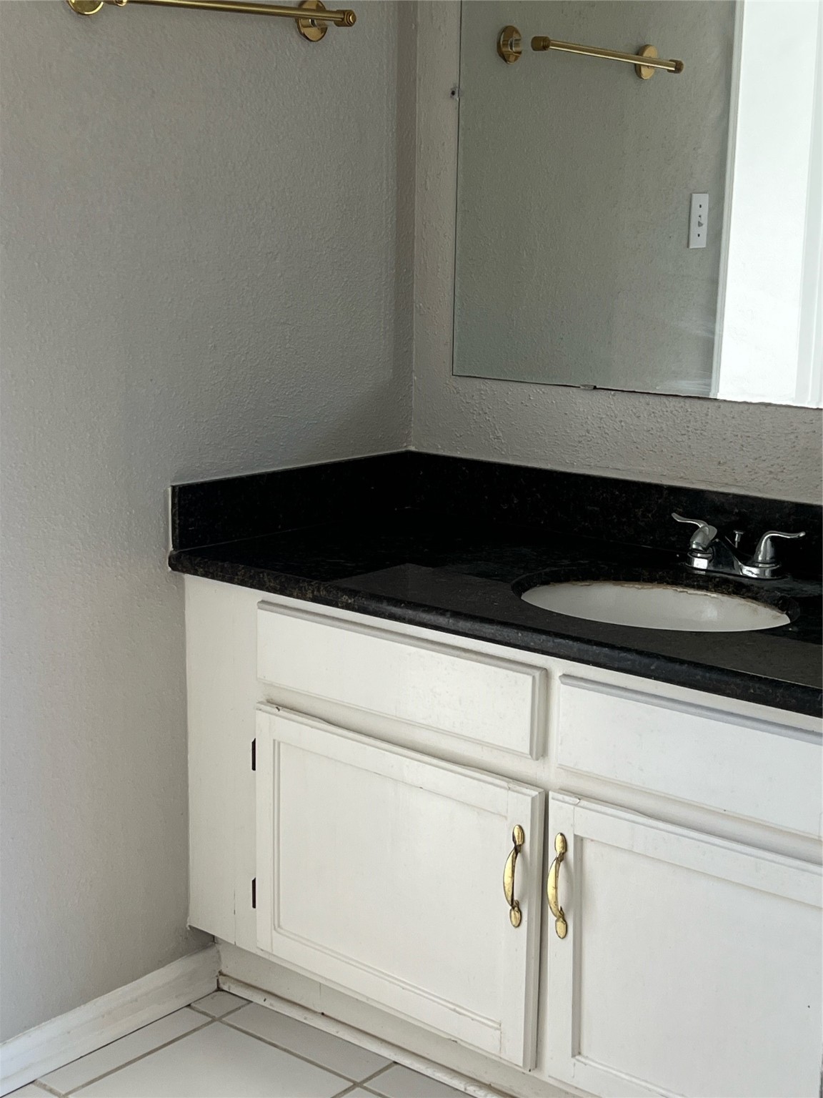 7575 Cambridge Street 1505 Property Photo 5