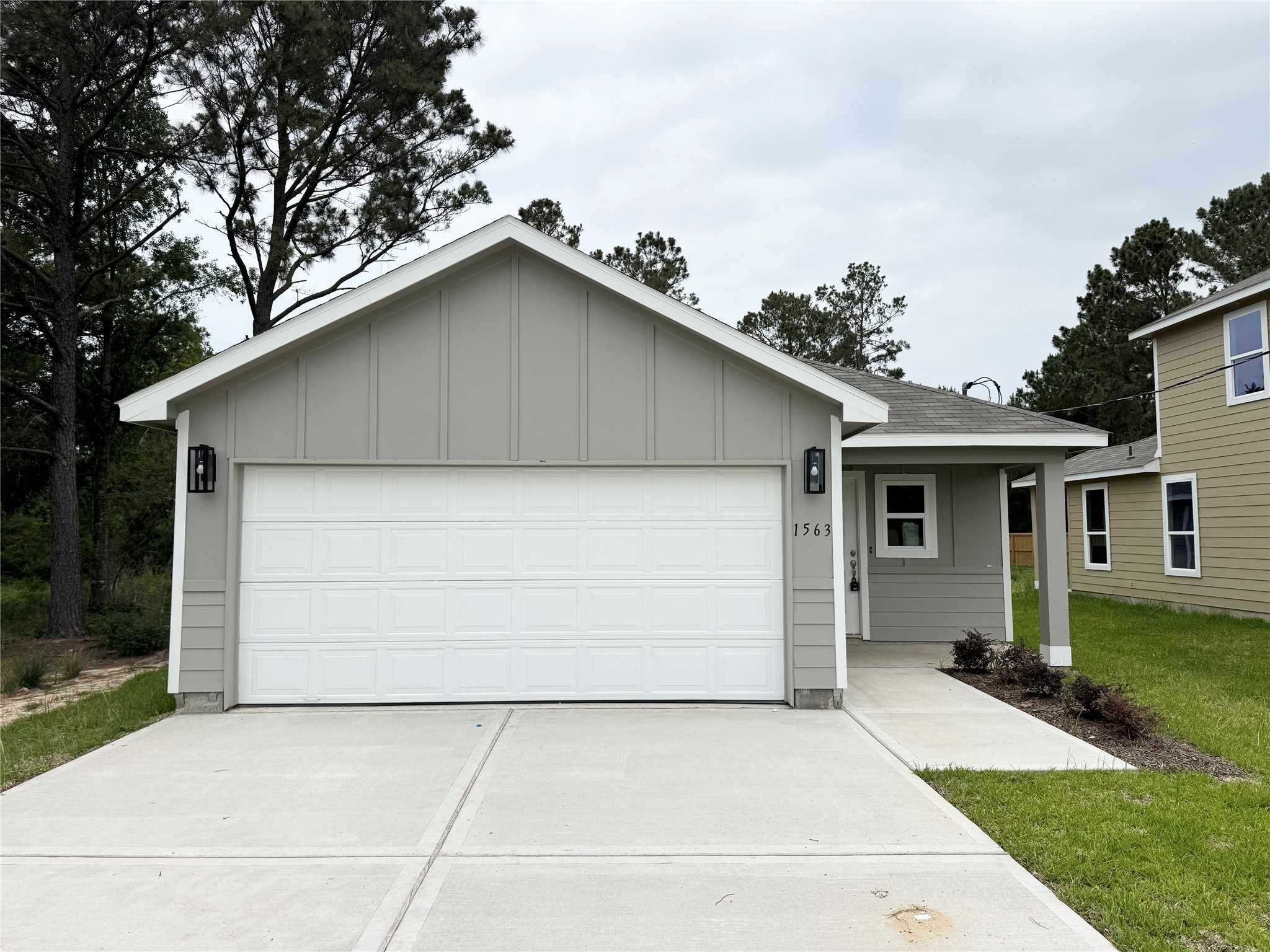 1563 Belton Lane Property Photo 1