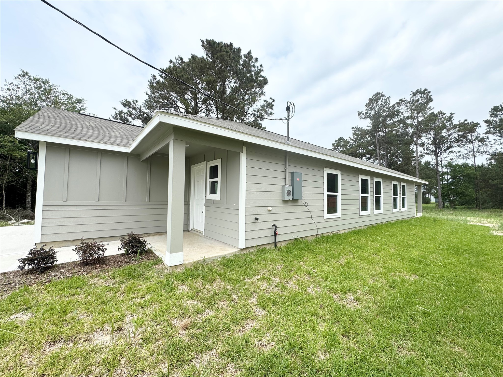 1563 Belton Lane Property Photo 3