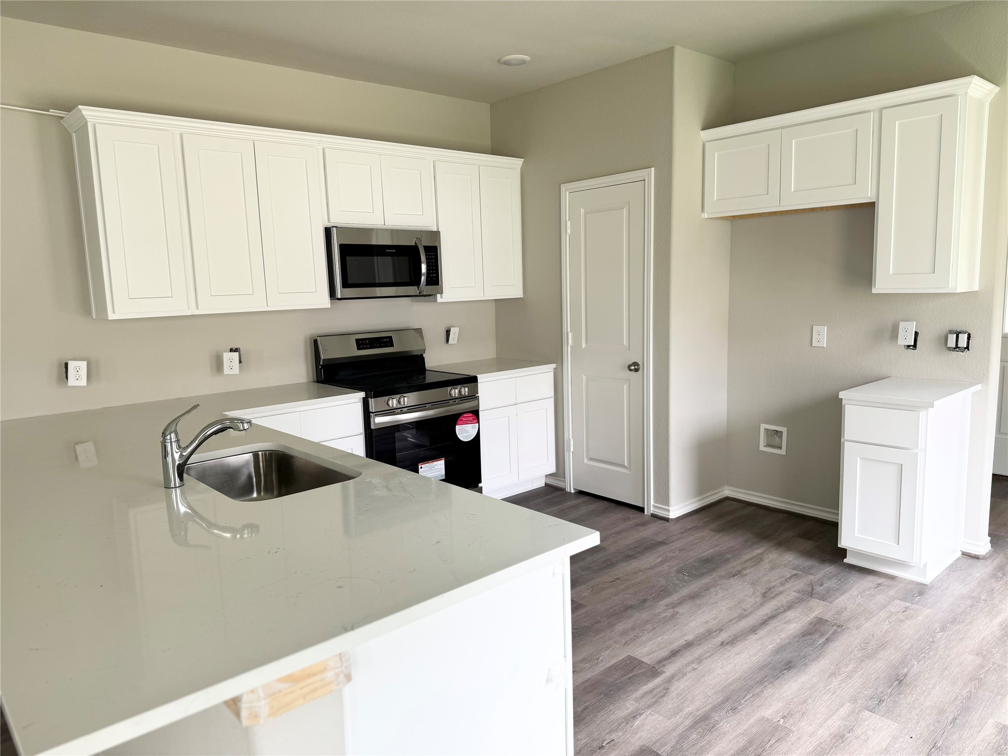 1563 Belton Lane Property Photo 5