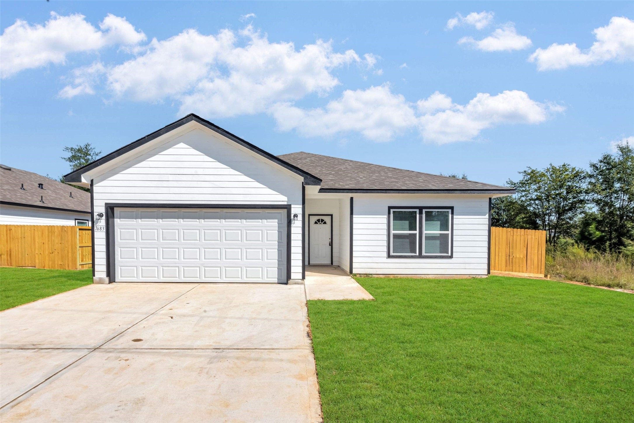 1206 Denison Property Photo 1