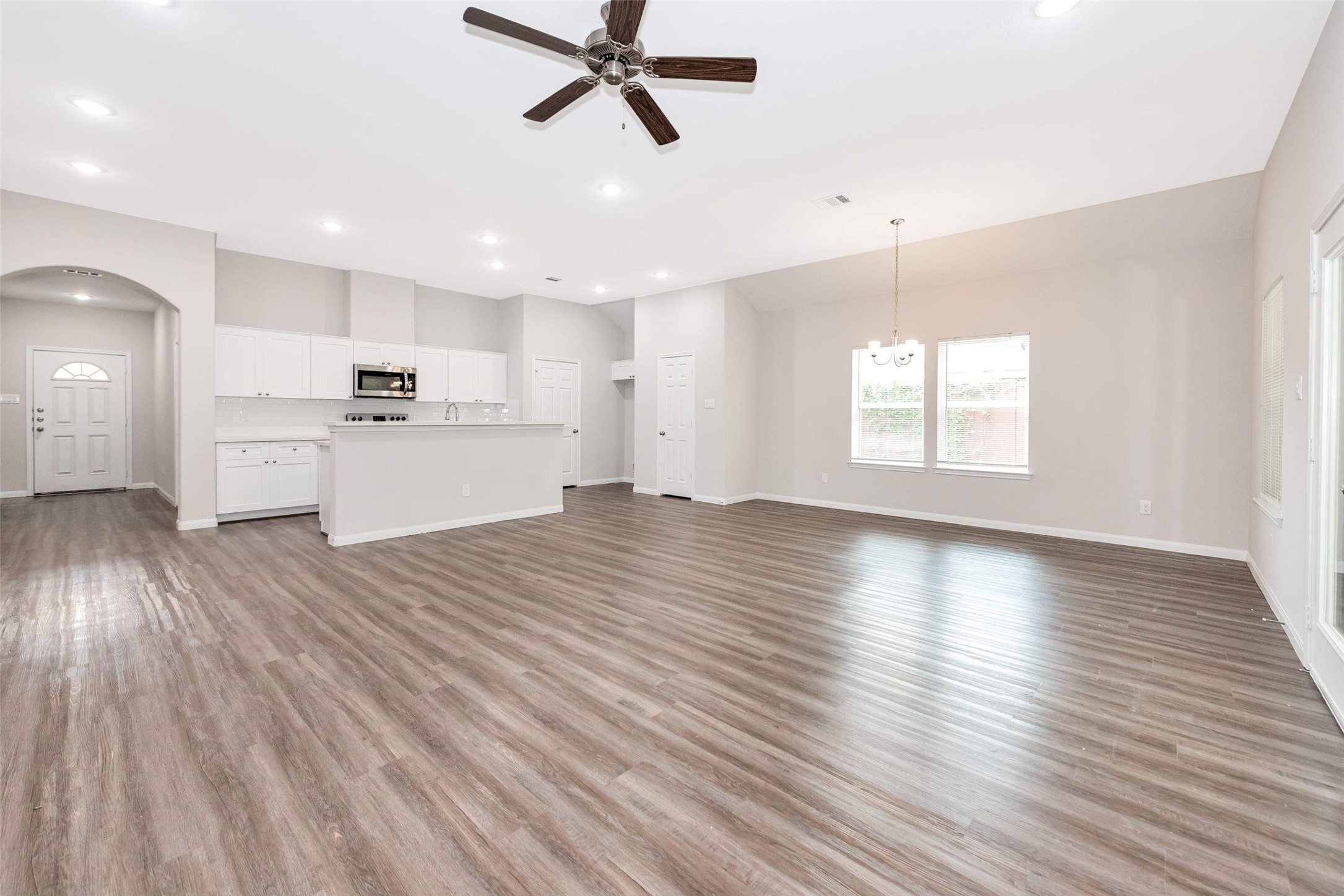 1206 Denison Property Photo 2