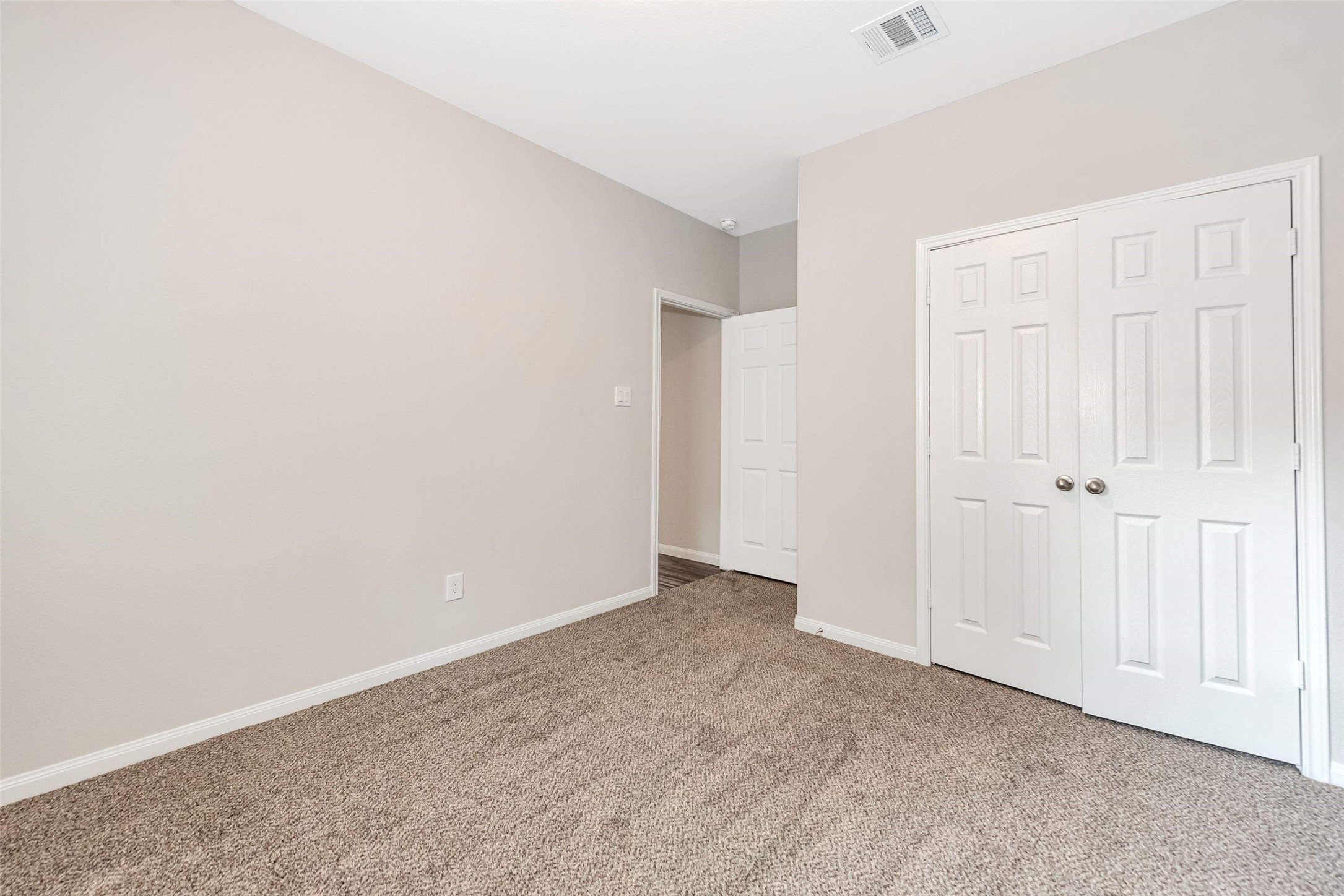 1206 Denison Property Photo 11