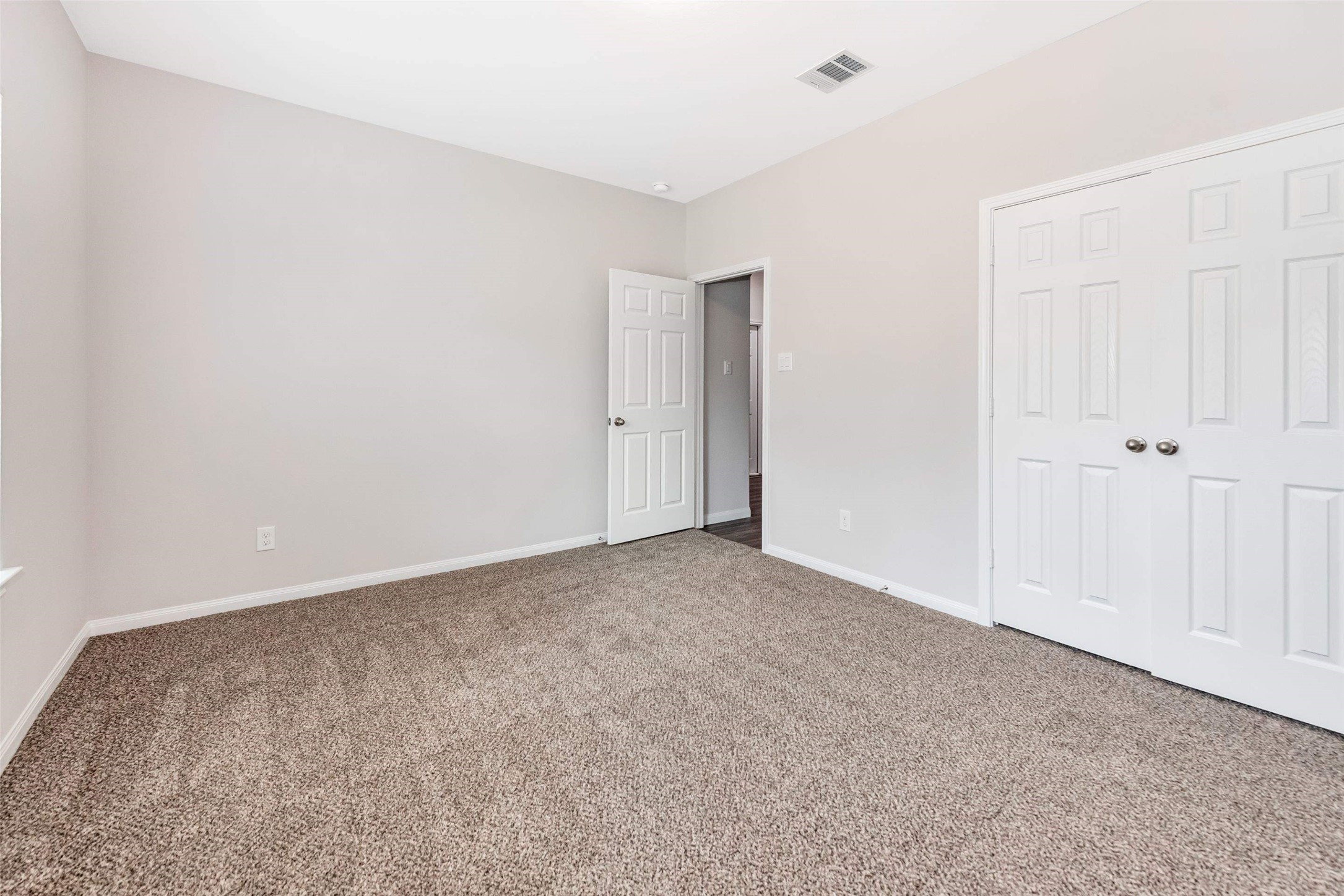 1206 Denison Property Photo 12