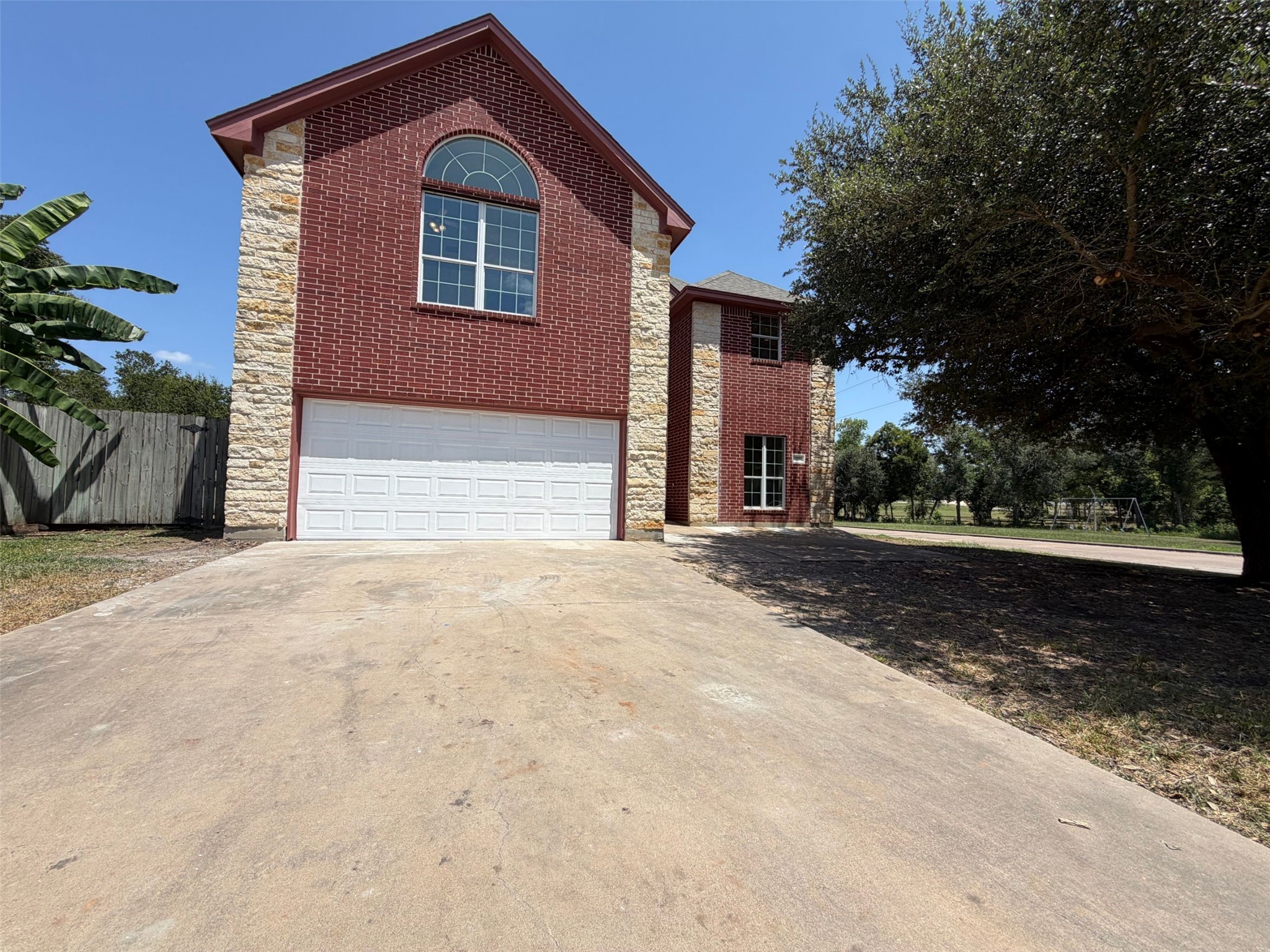 107 S Creek Drive Property Photo 17
