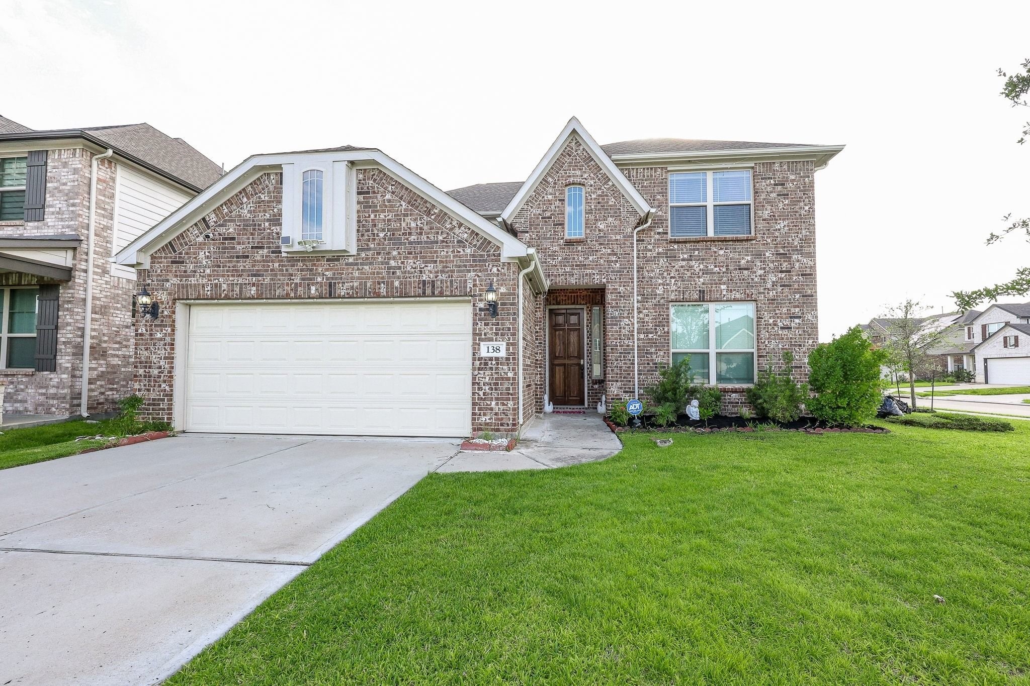 138 Sunray Creek Drive Property Photo 1