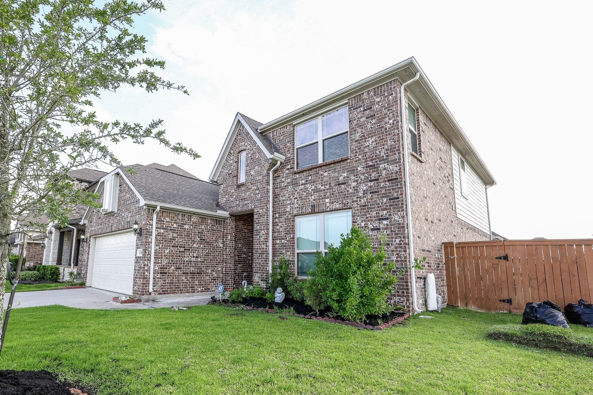 138 Sunray Creek Drive Property Photo 2