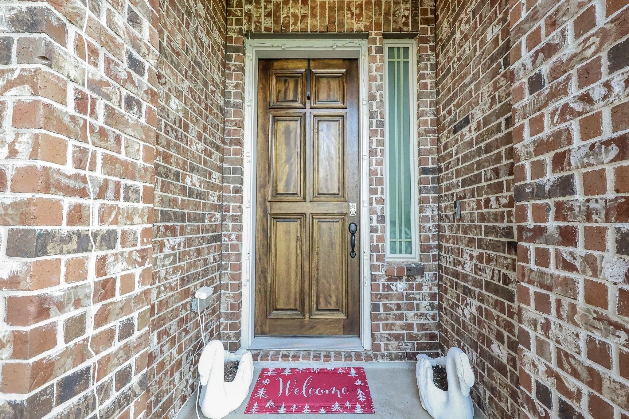 138 Sunray Creek Drive Property Photo 3